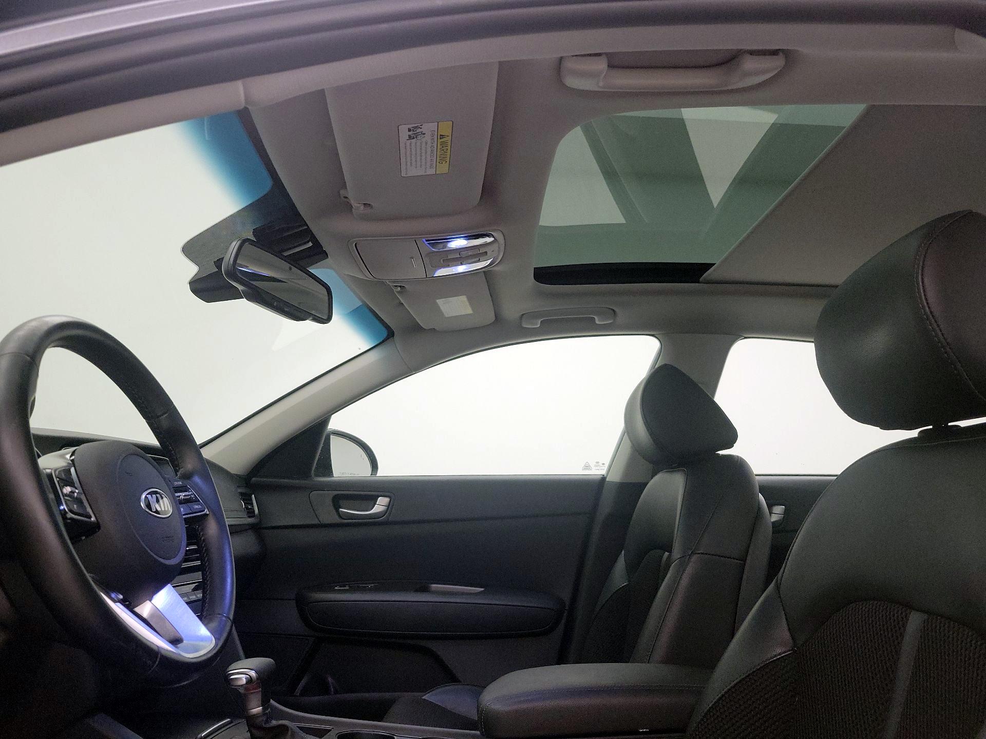 Thumbnail: 2019 Kia Optima - 18