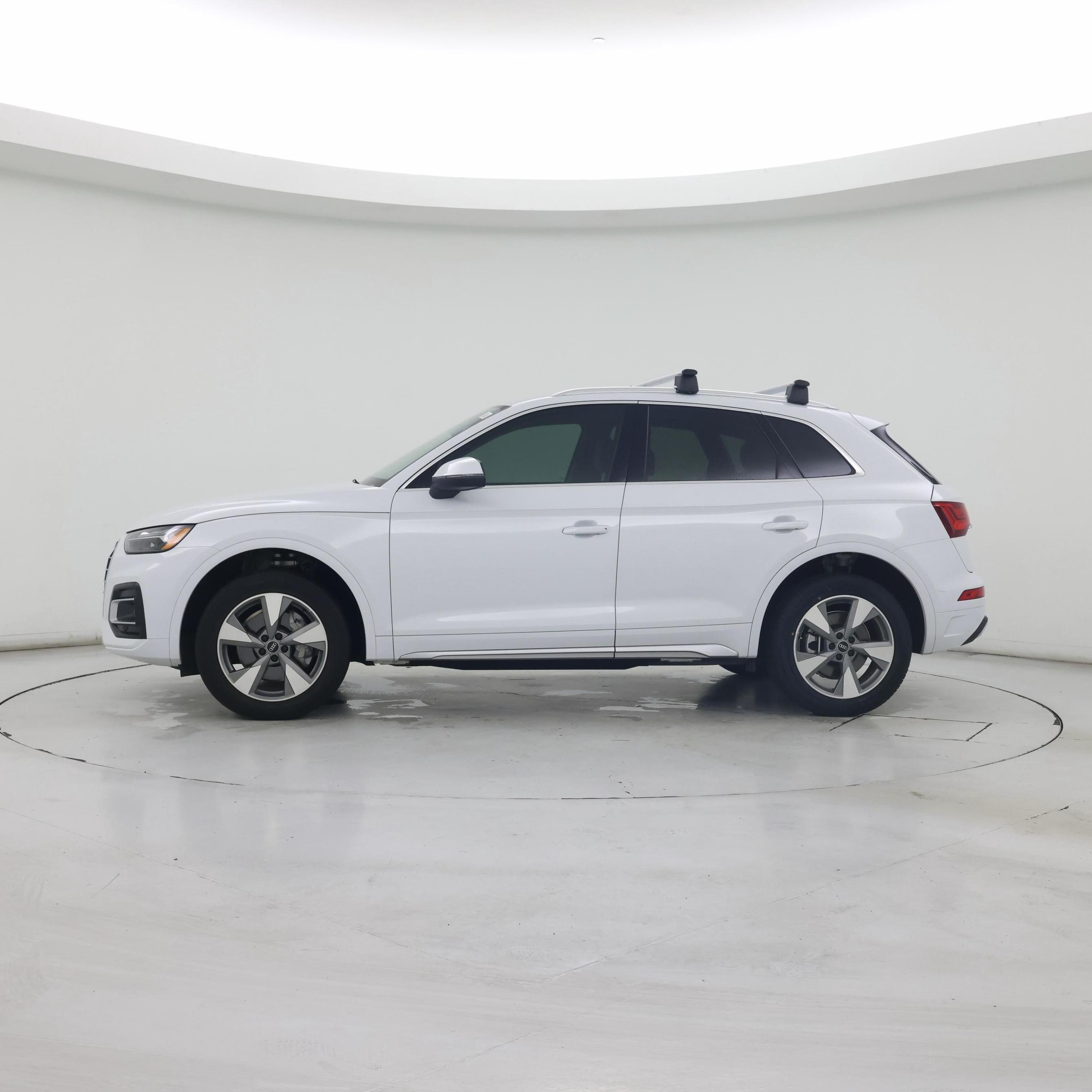 Thumbnail: 2024 Audi Q5 - 3