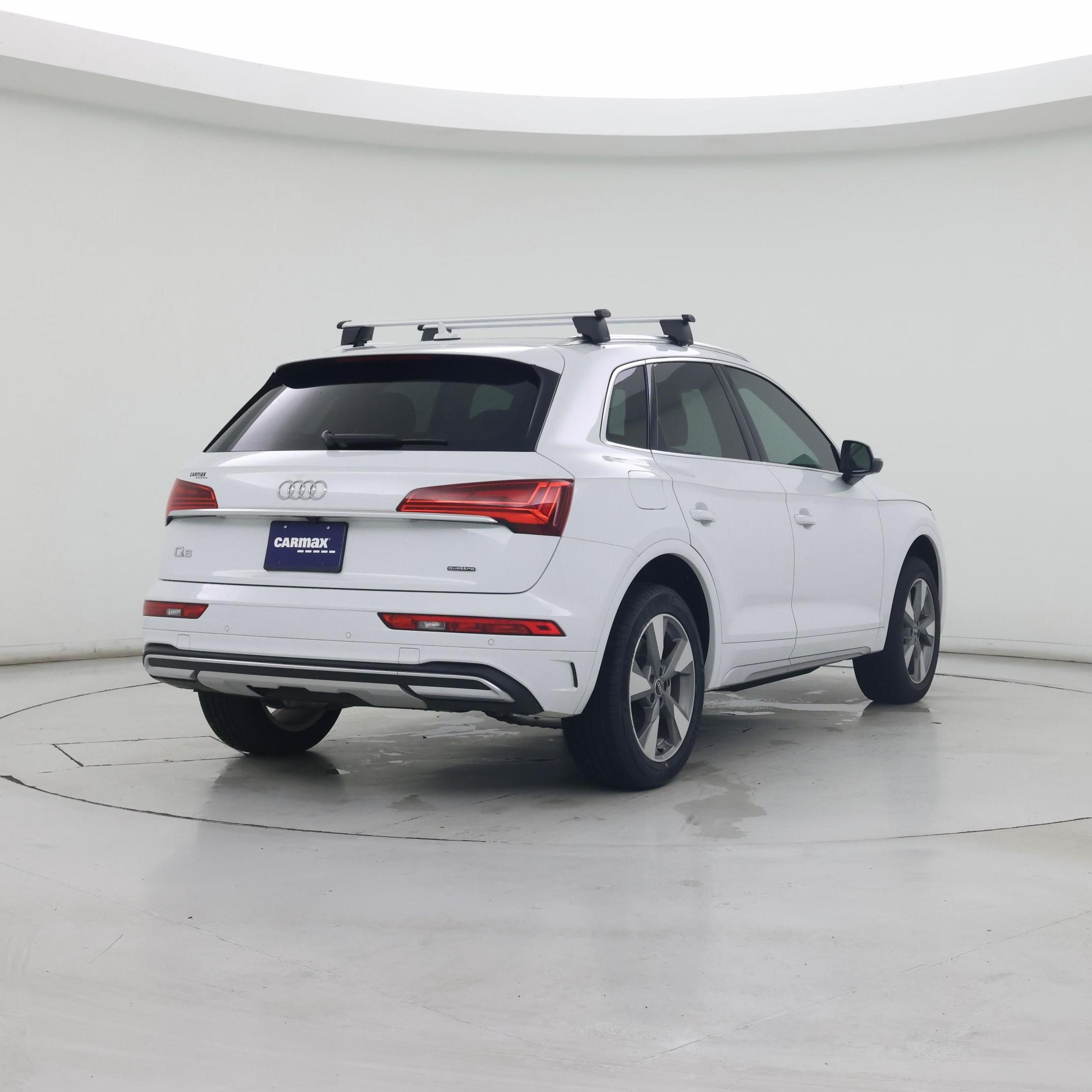 Thumbnail: 2024 Audi Q5 - 8
