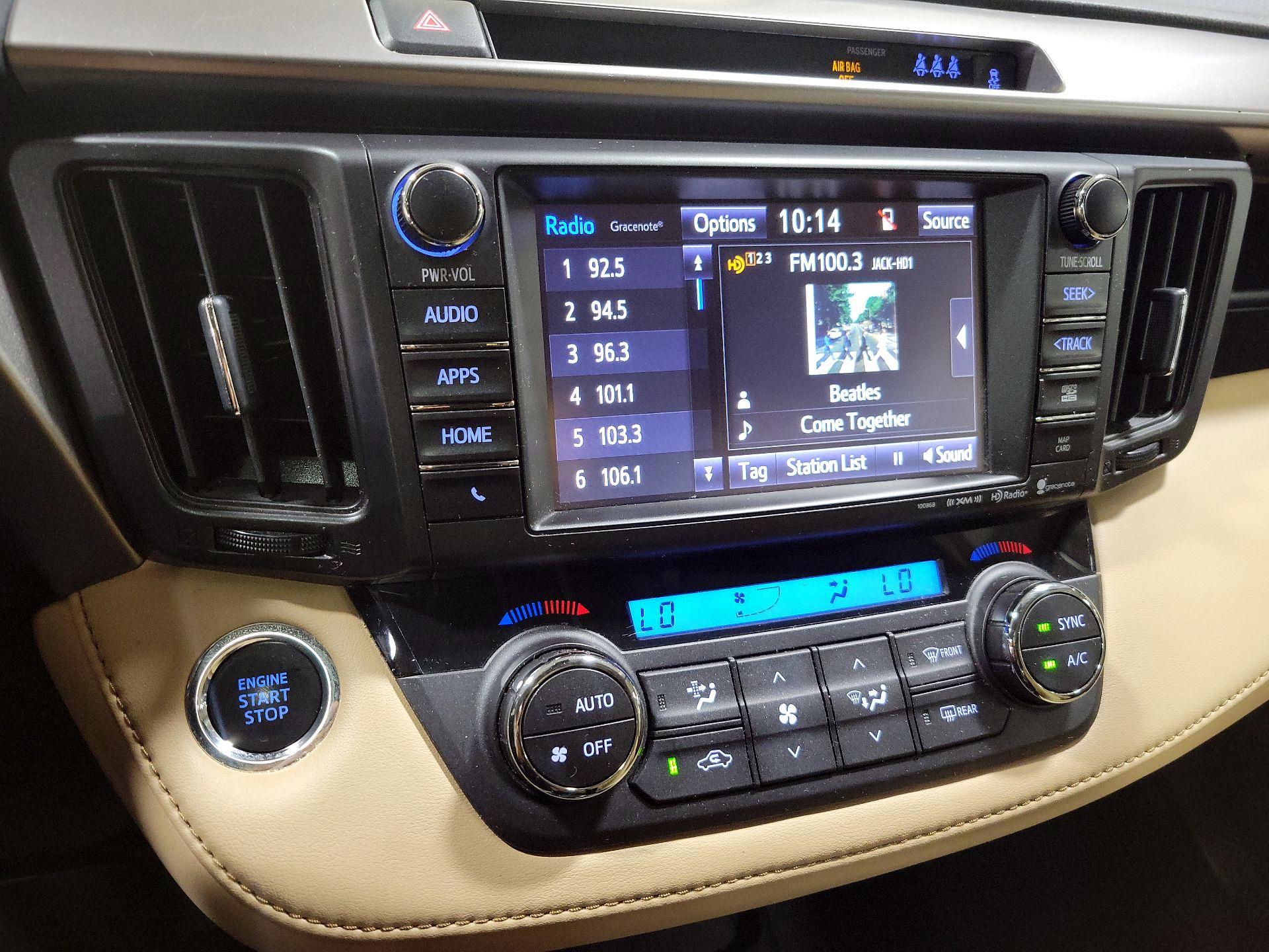 Thumbnail: 2018 Toyota RAV4 - 15