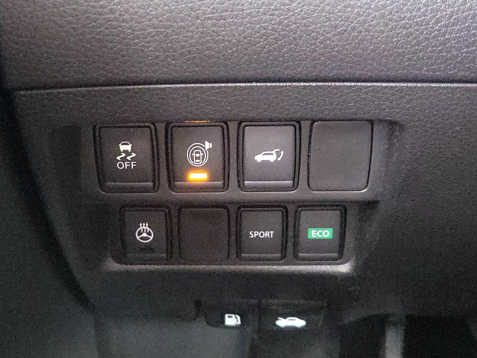 Thumbnail: 2017 Nissan Rogue - 13
