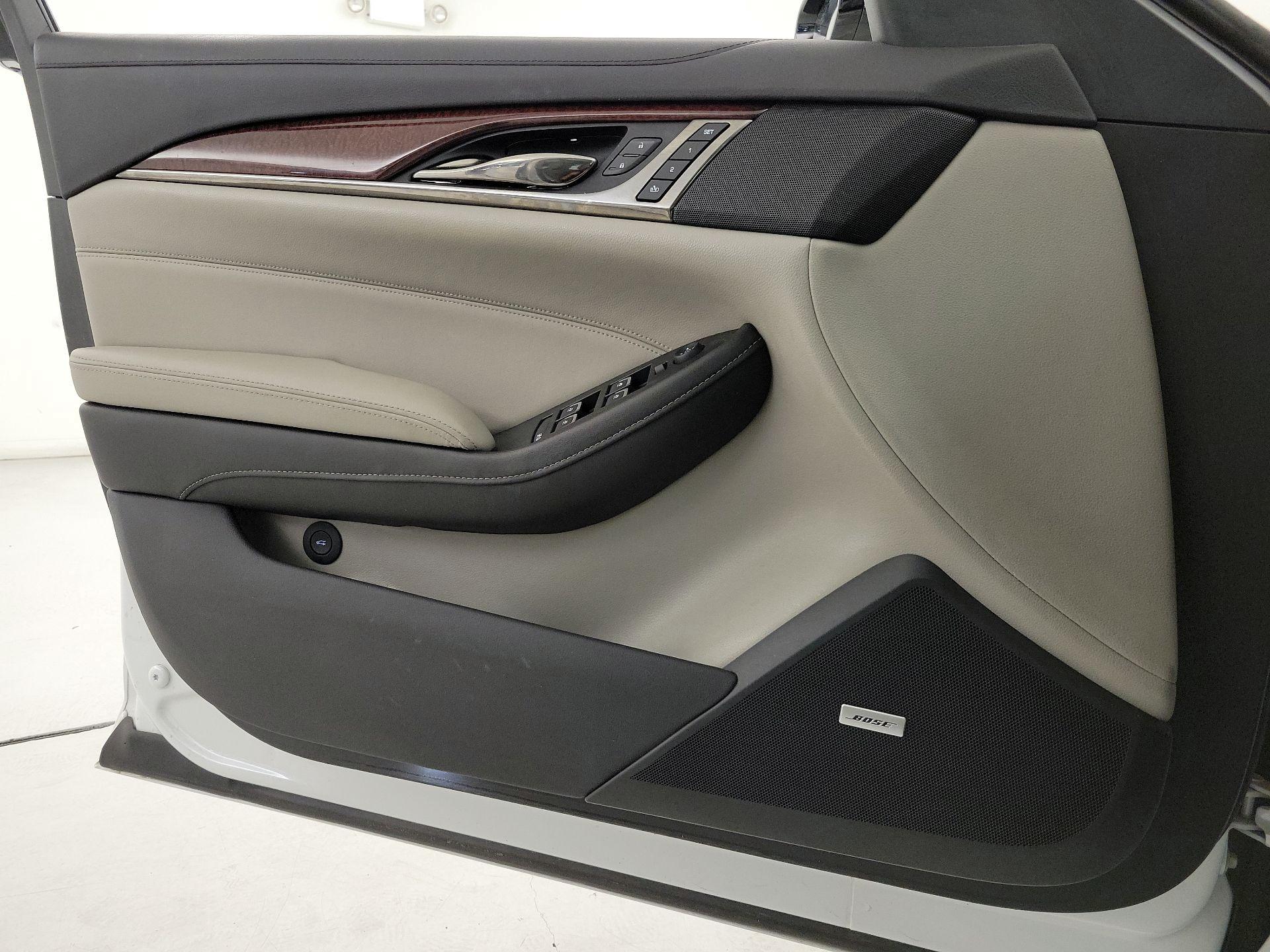 Thumbnail: 2018 Cadillac CTS - 12