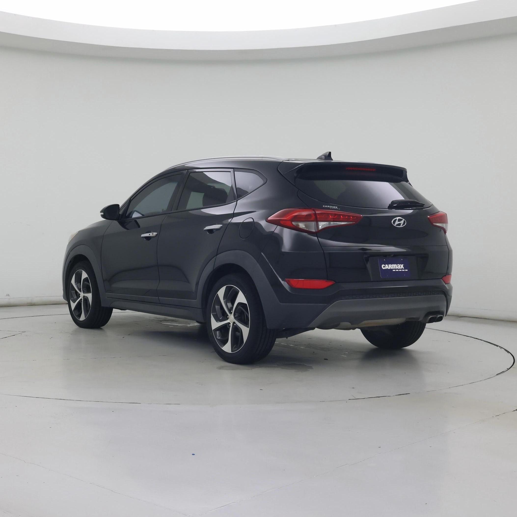 Thumbnail: 2016 Hyundai Tucson - 2