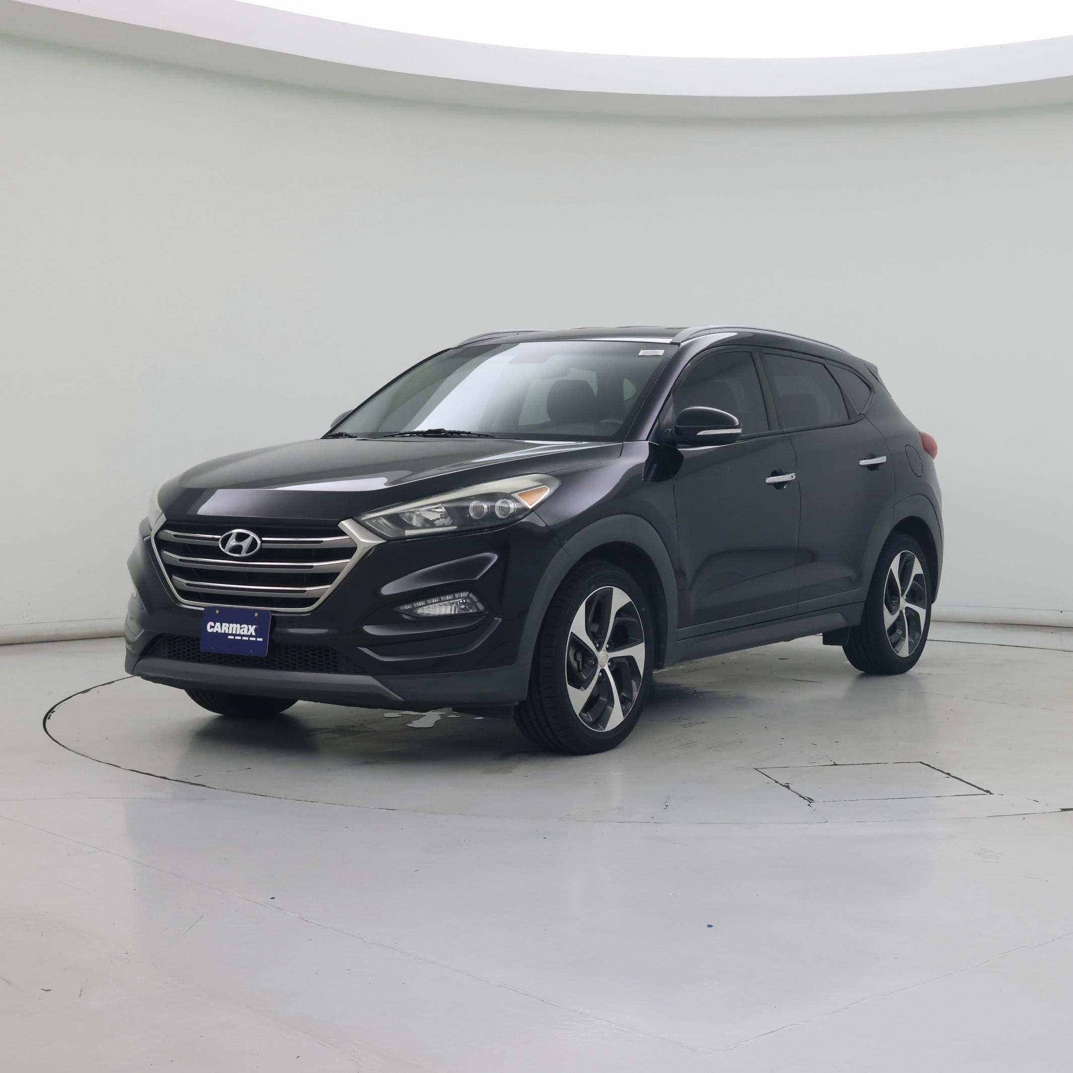 Thumbnail: 2016 Hyundai Tucson - 4