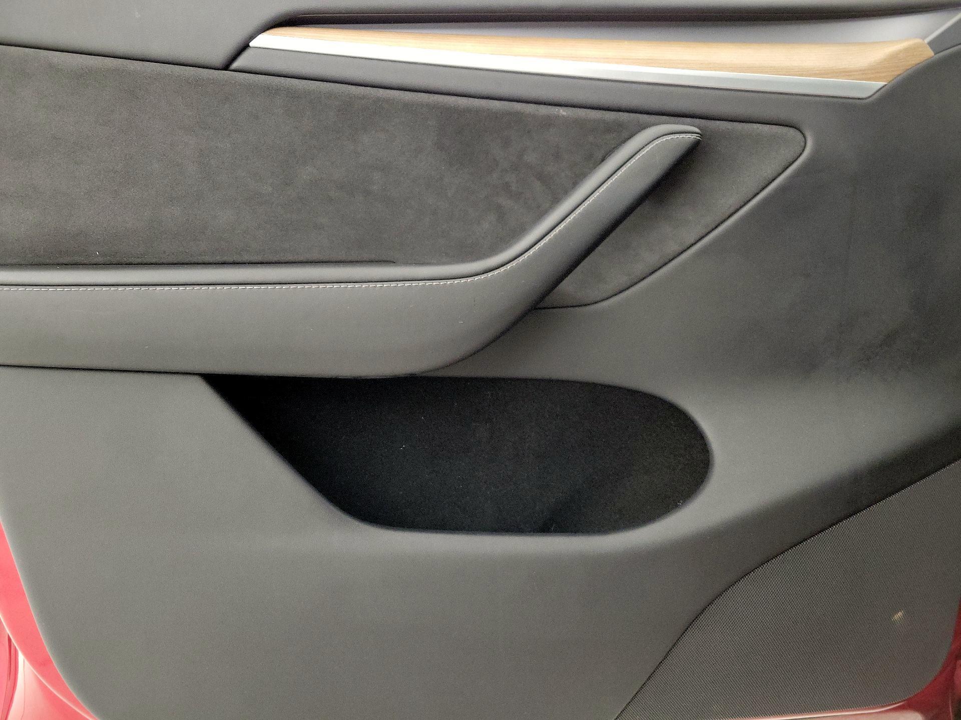 Thumbnail: 2024 Tesla Model Y - 12