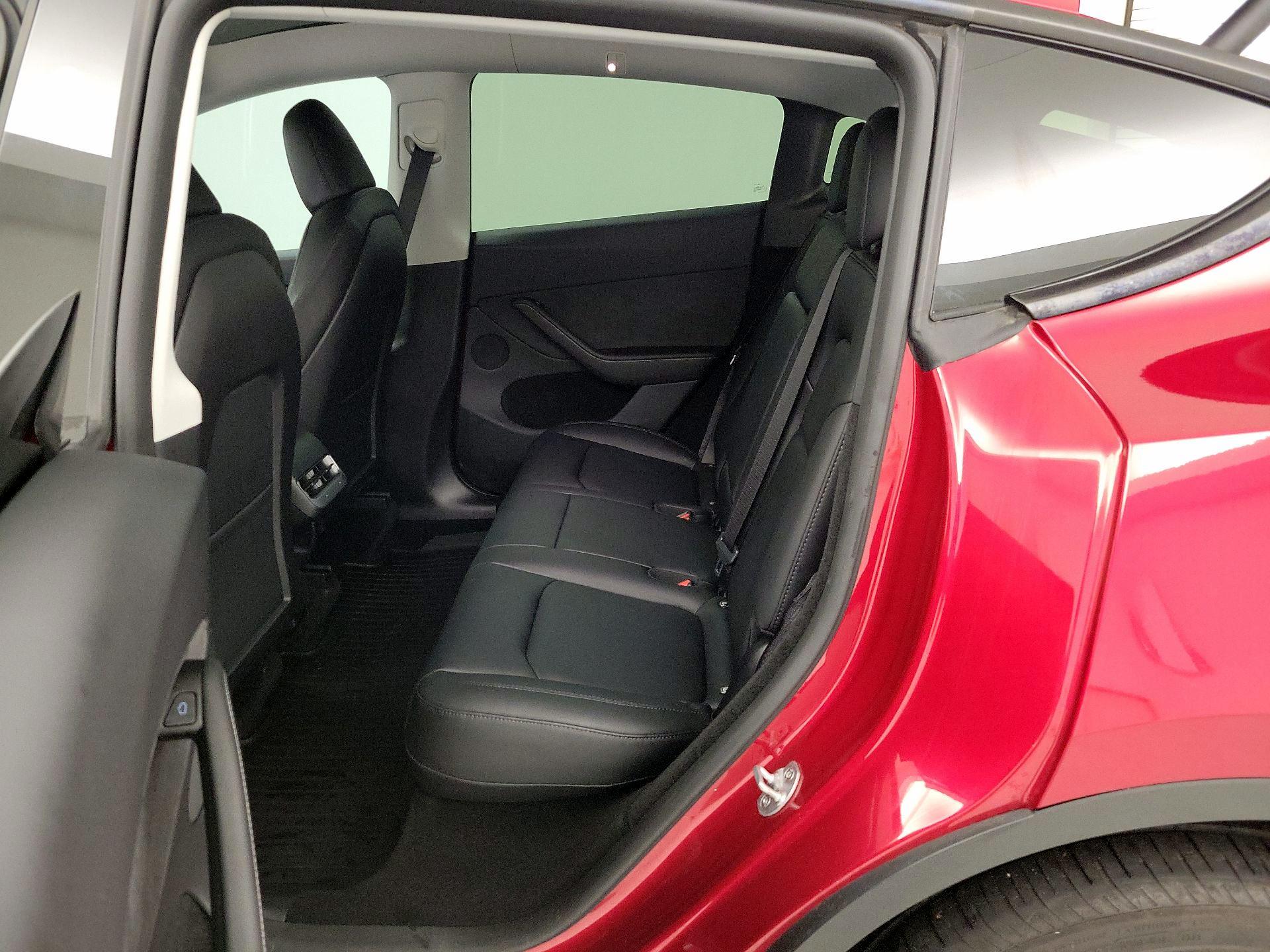 Thumbnail: 2024 Tesla Model Y - 18