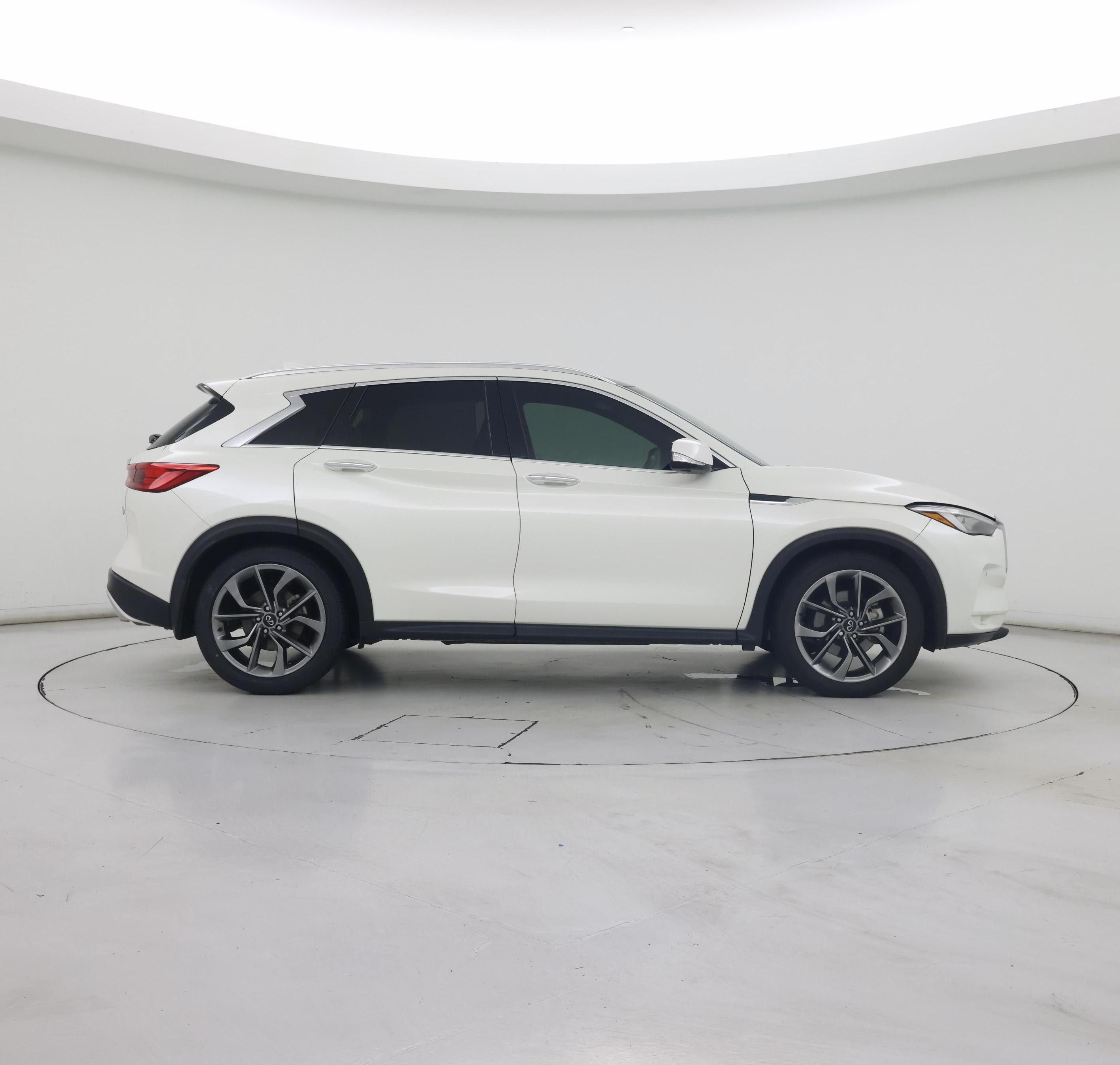 Thumbnail: 2021 INFINITI QX50 - 7