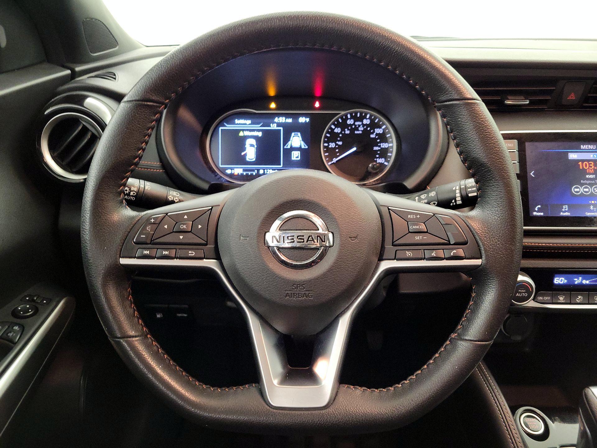 Thumbnail: 2020 Nissan Kicks - 10