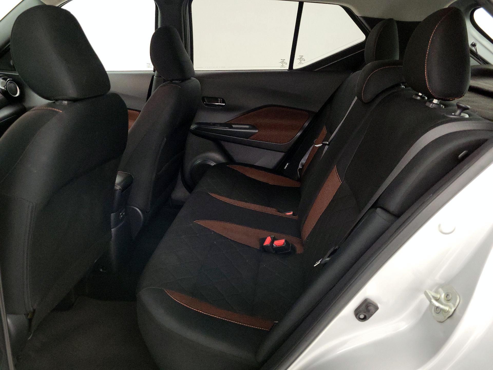 Thumbnail: 2020 Nissan Kicks - 18