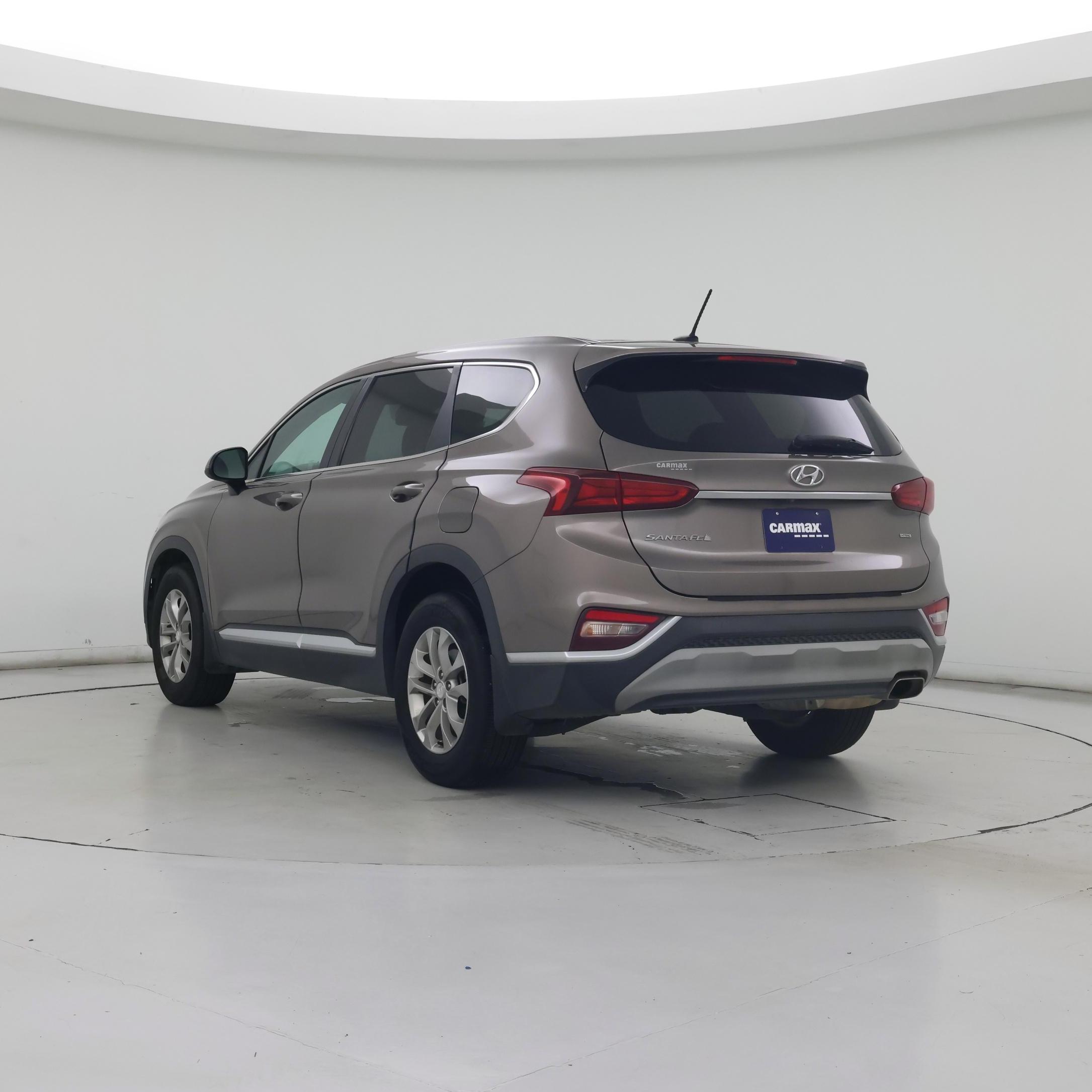 Thumbnail: 2019 Hyundai Santa Fe - 2