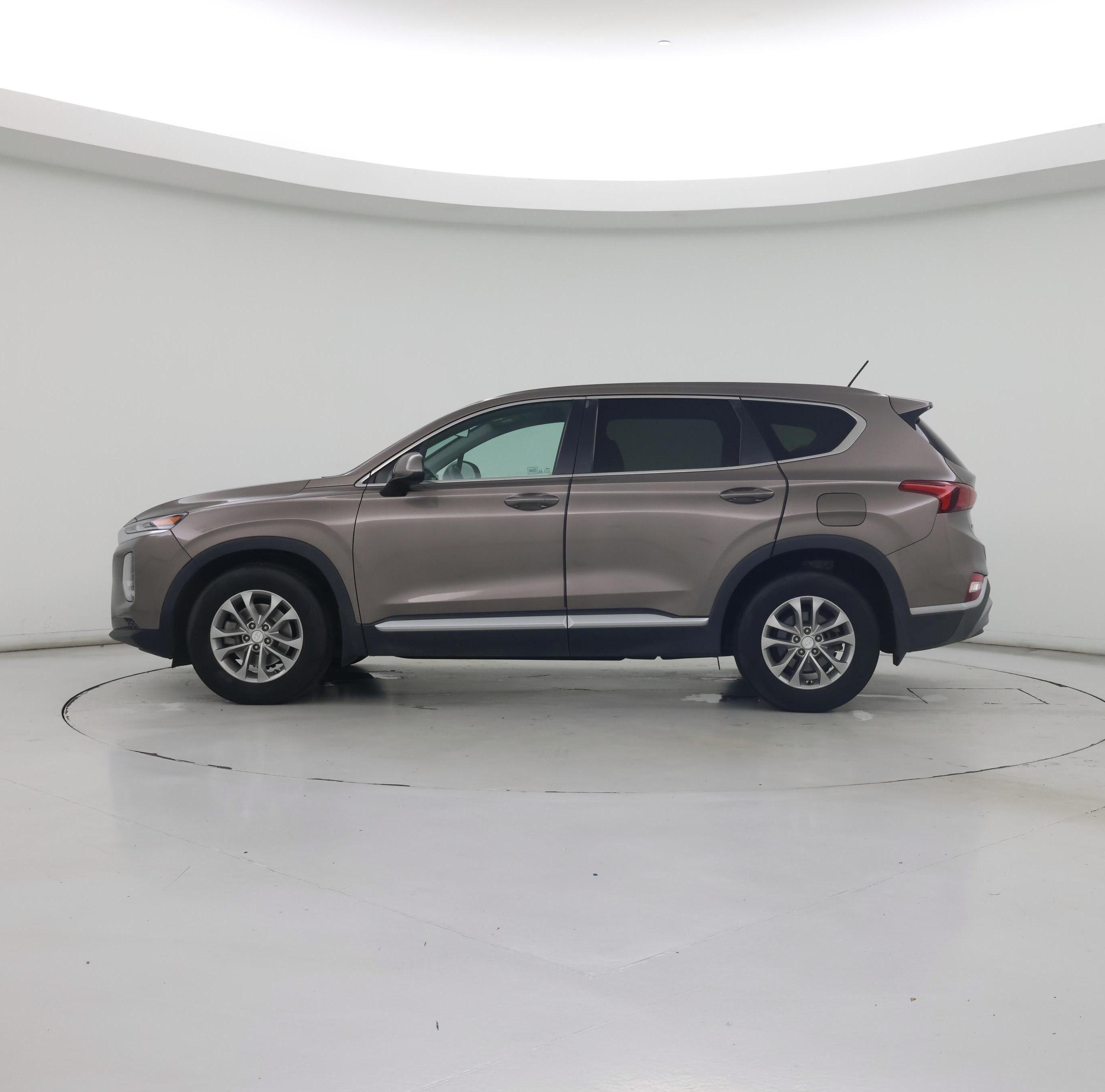 Thumbnail: 2019 Hyundai Santa Fe - 3
