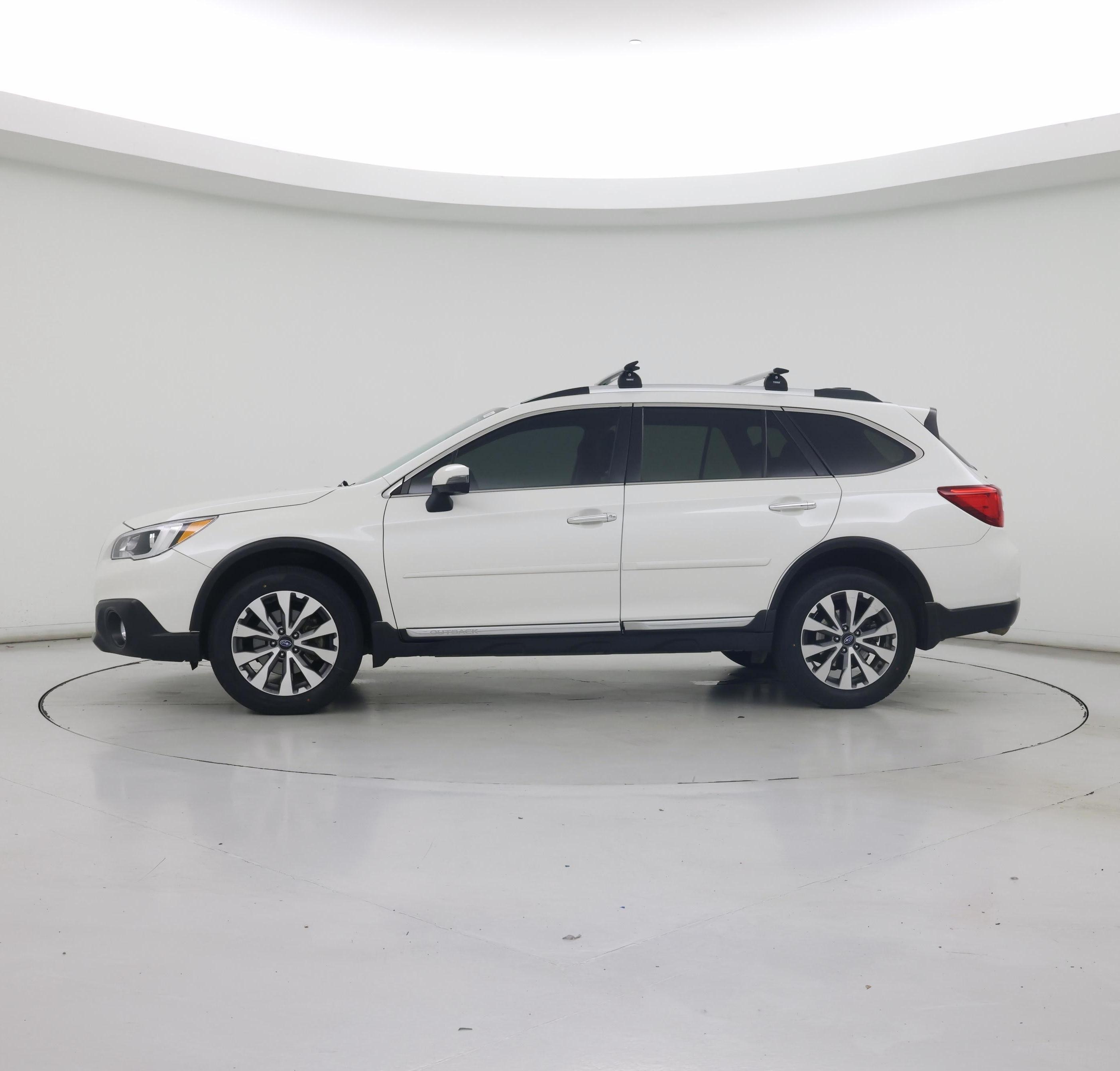 Thumbnail: 2017 Subaru Outback - 3
