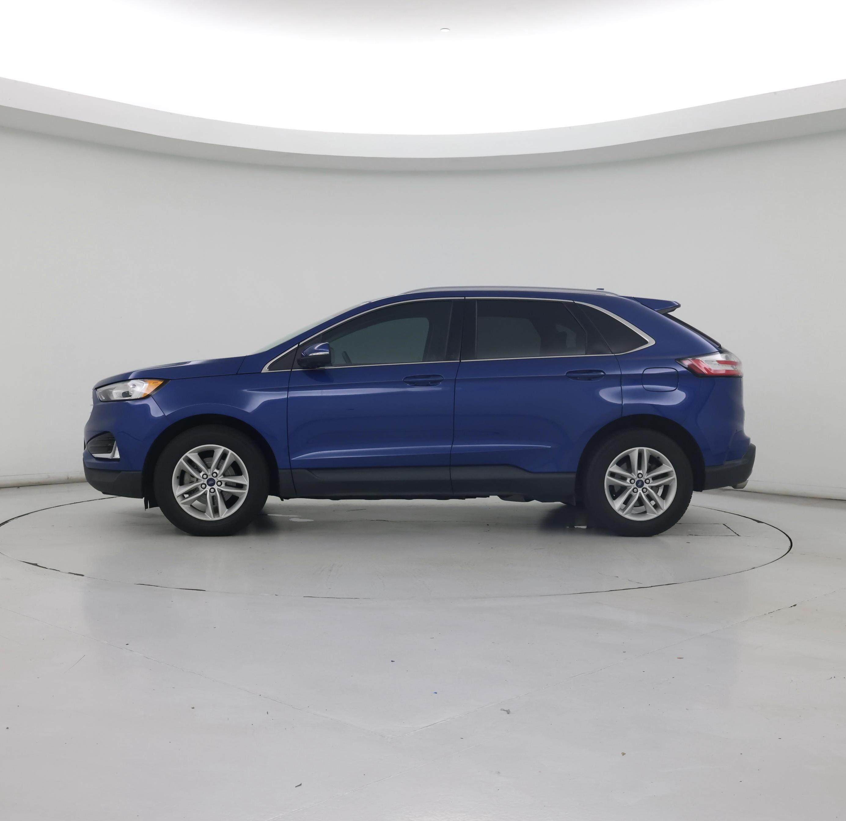 Thumbnail: 2020 Ford Edge - 3