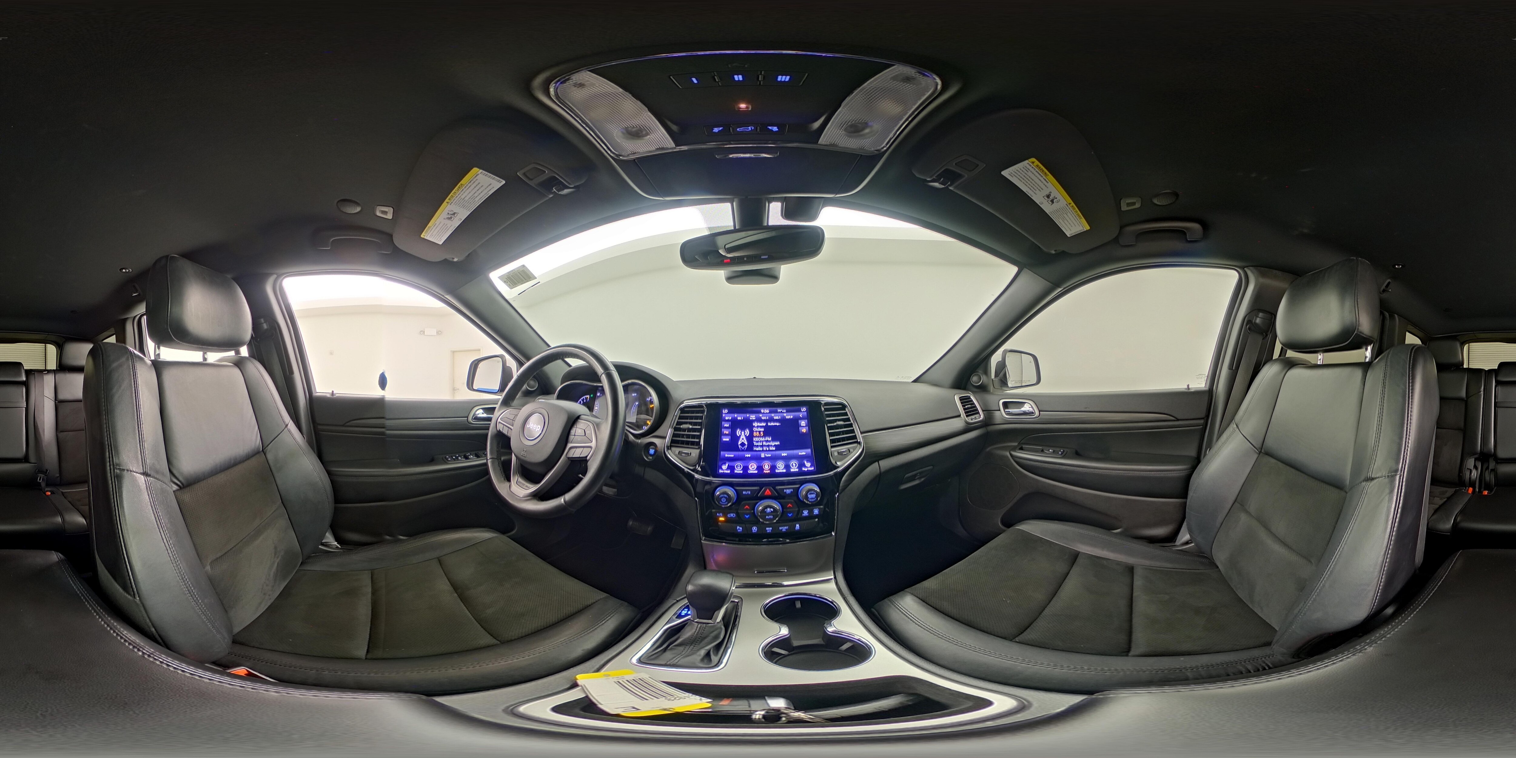2019 Jeep Grand Cherokee Altitude - Photo 23