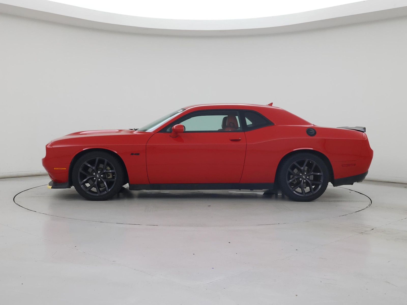 2023 Dodge Challenger R/T - Photo 4