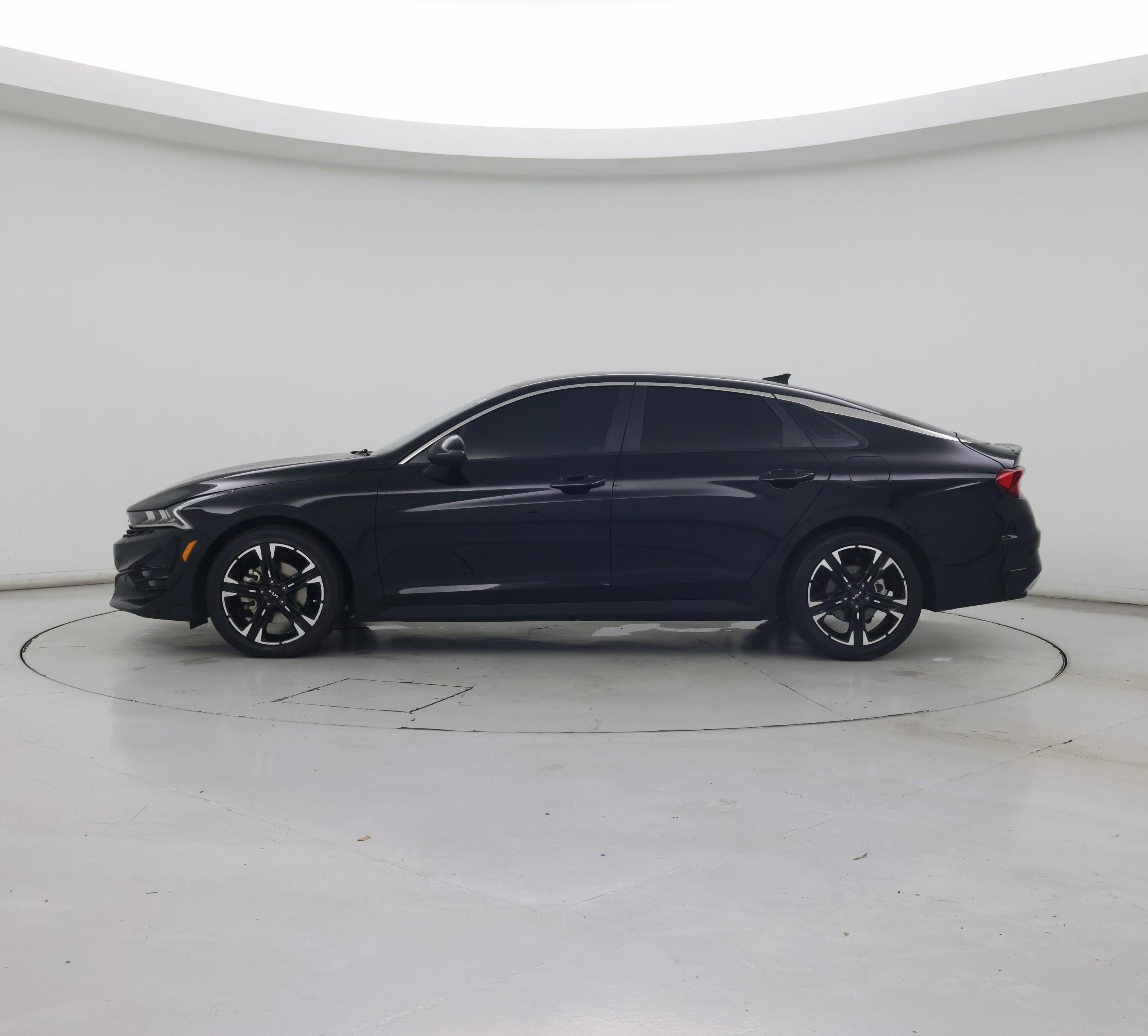 Thumbnail: 2024 Kia K5 - 3