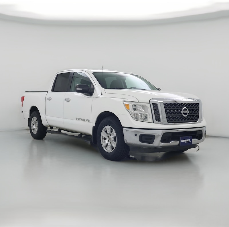 2018 Nissan Titan SV
