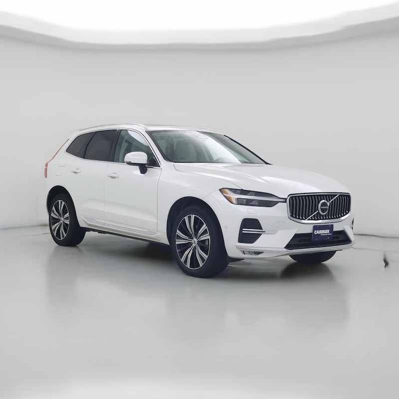 2023 Volvo XC60 B5 Plus Bright Theme