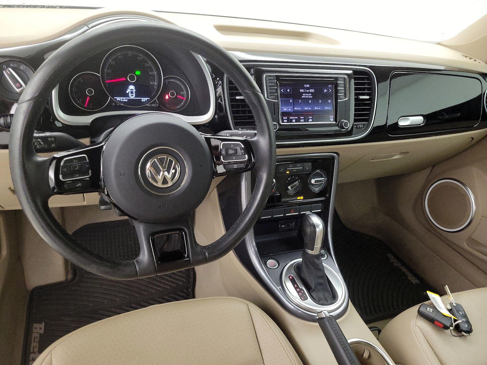 2017 Volkswagen Beetle SE - Photo 10