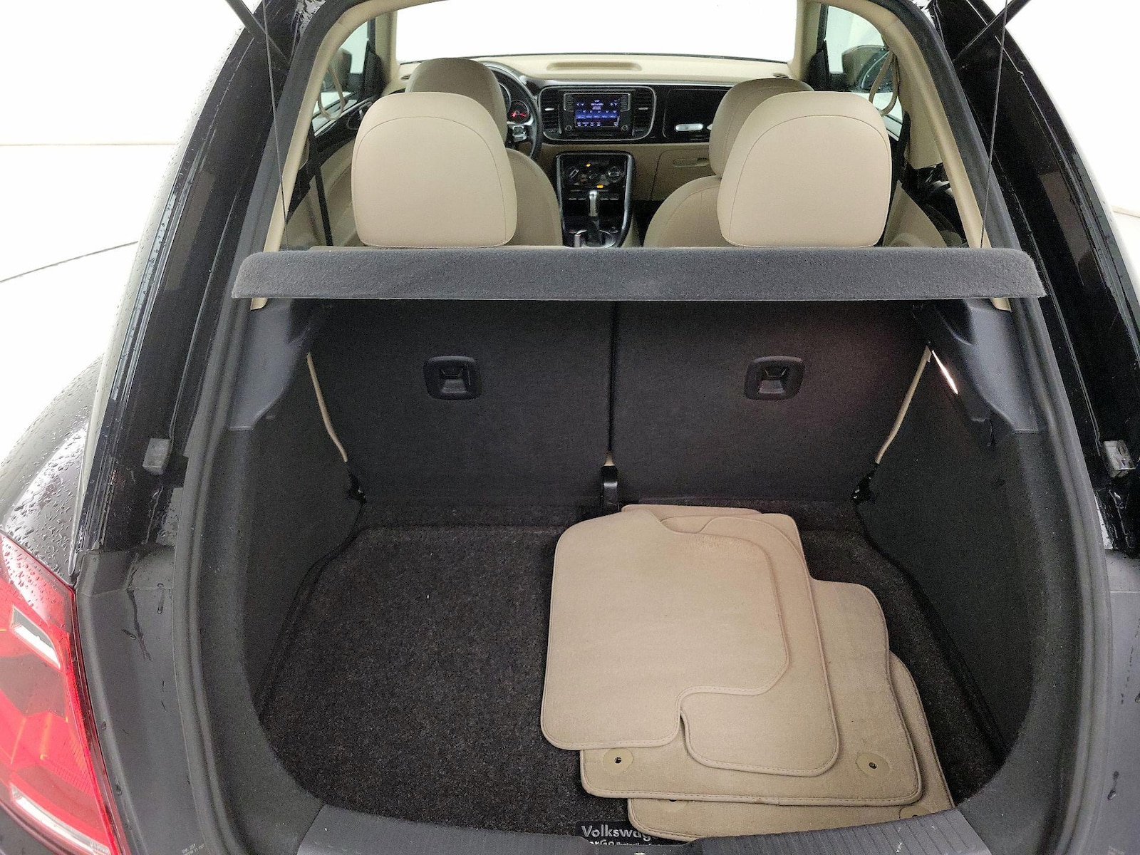 2017 Volkswagen Beetle SE - Photo 21