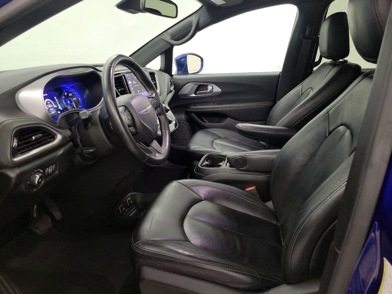 Power Seat(s) & Side Airbags