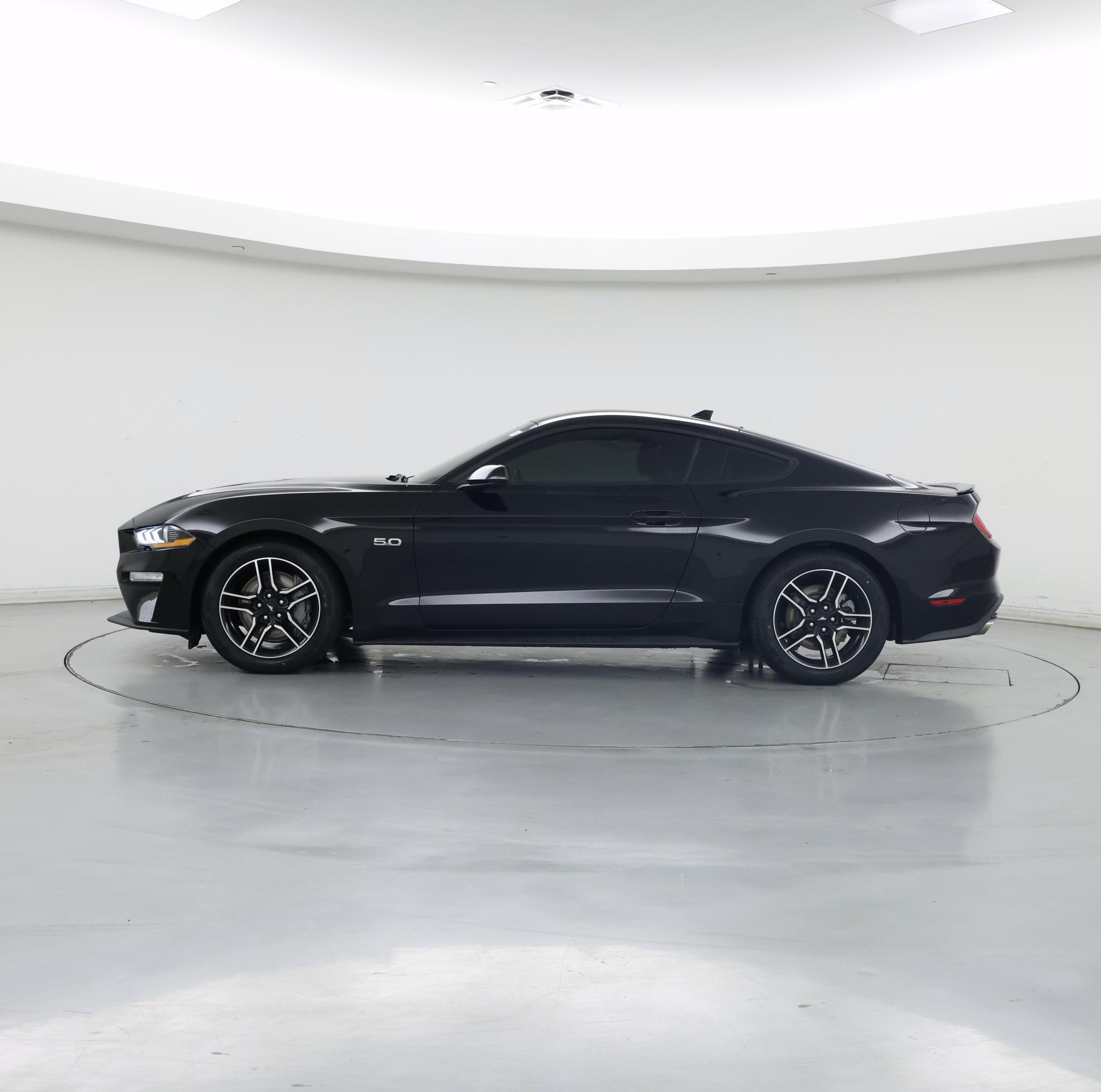 Thumbnail: 2021 Ford Mustang - 3