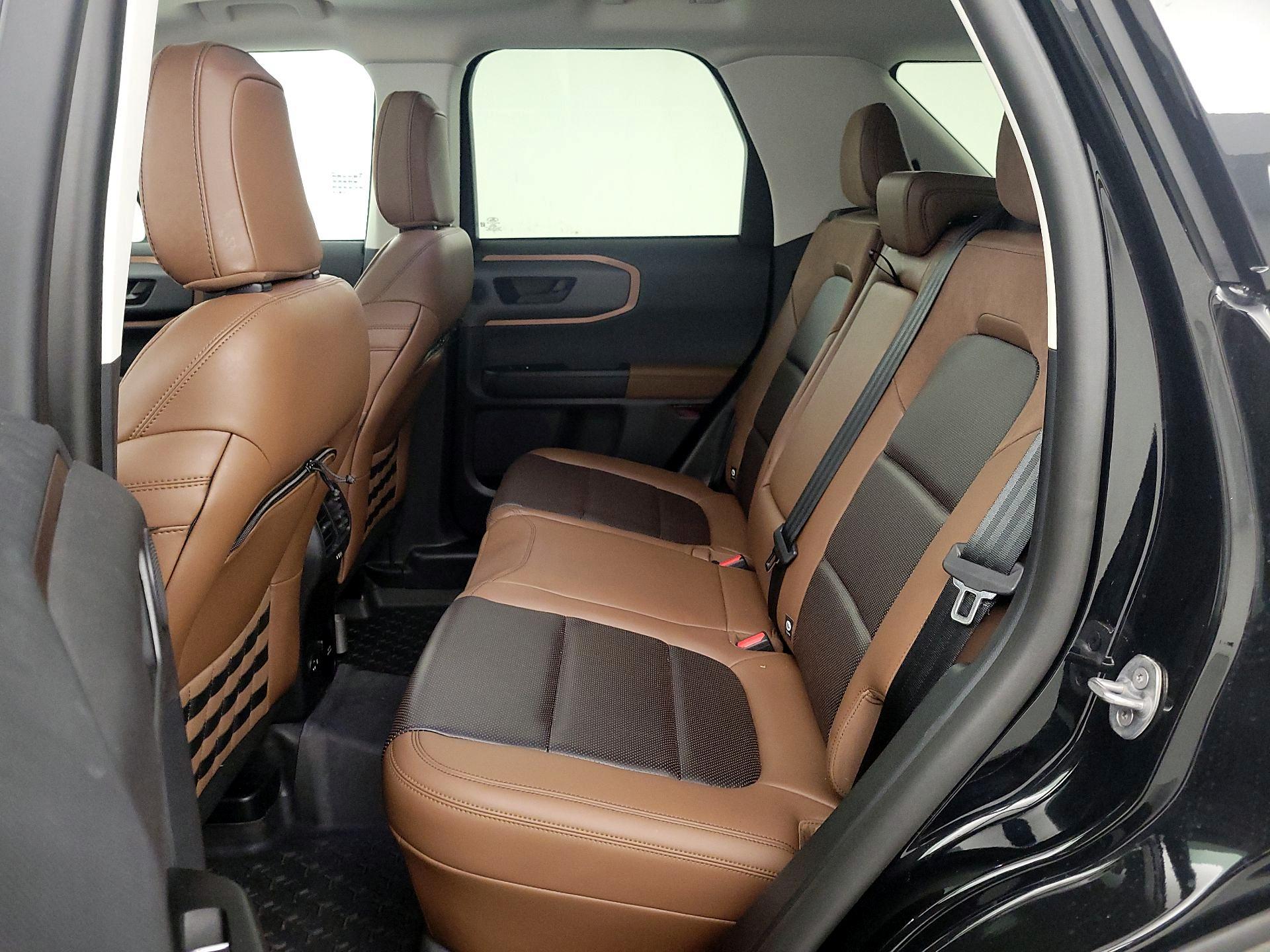 Thumbnail: 2022 Ford Bronco Sport - 20