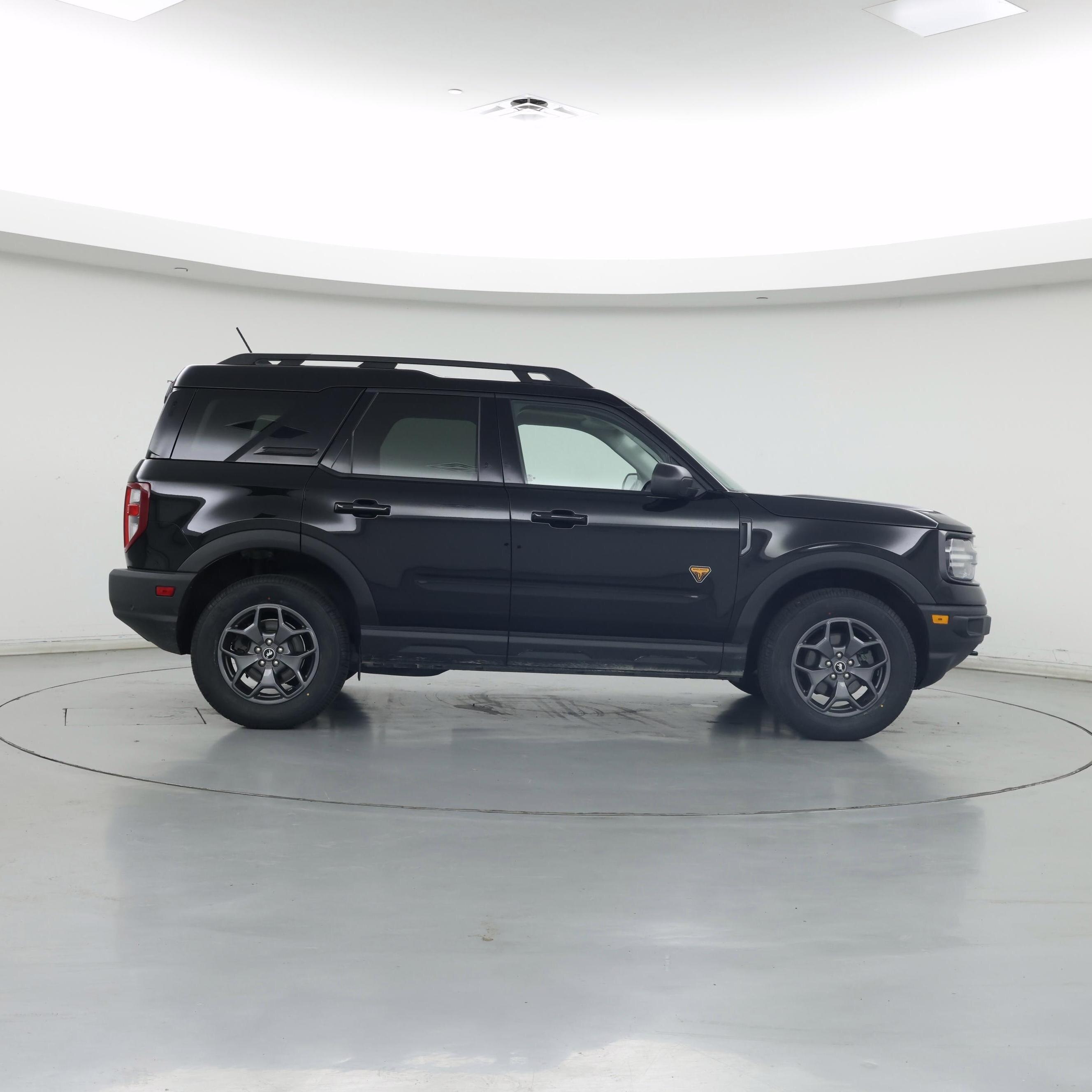 Thumbnail: 2022 Ford Bronco Sport - 7