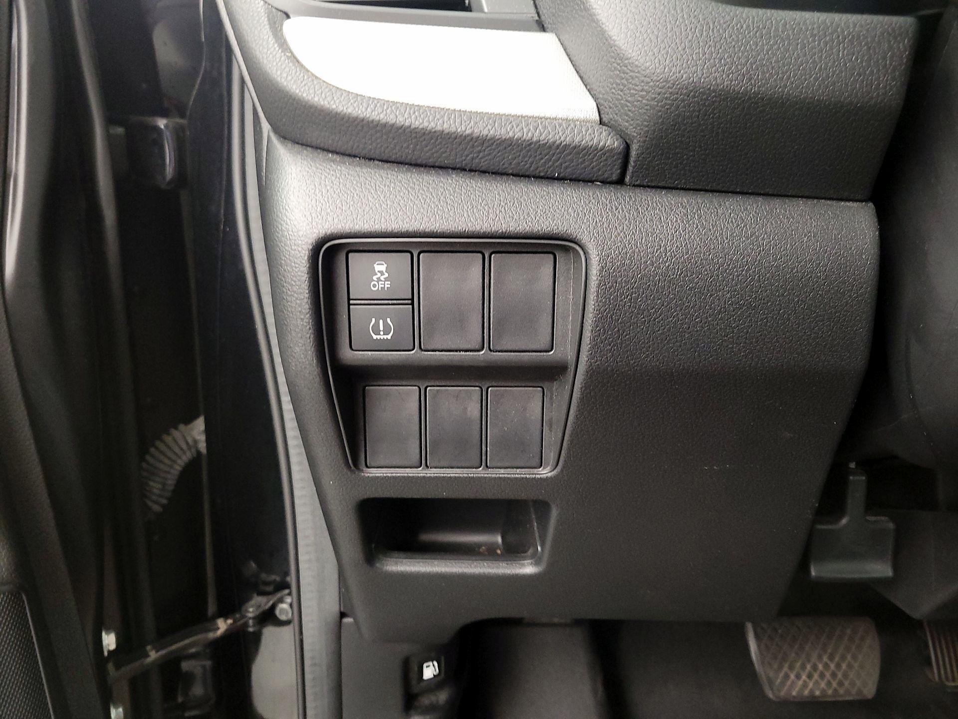 Thumbnail: 2019 Honda CR-V - 13