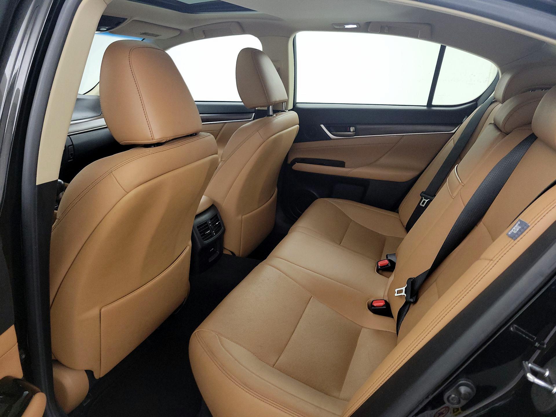 Thumbnail: 2015 Lexus GS - 19