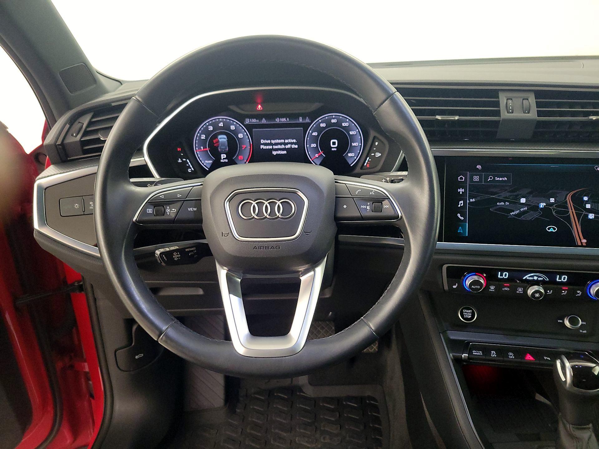 Thumbnail: 2021 Audi Q3 - 10