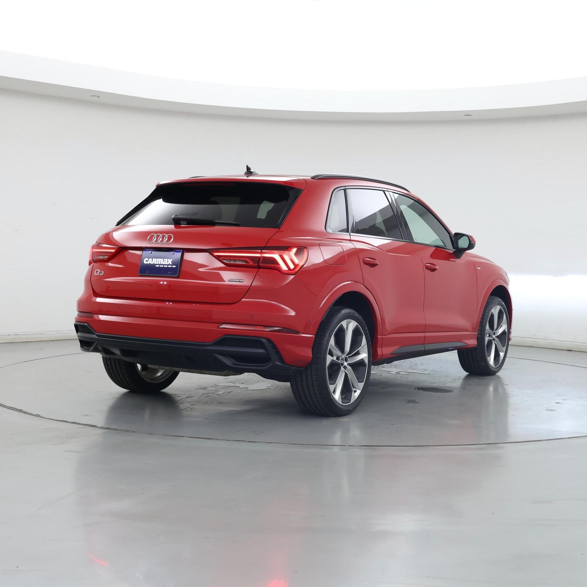 Thumbnail: 2021 Audi Q3 - 8