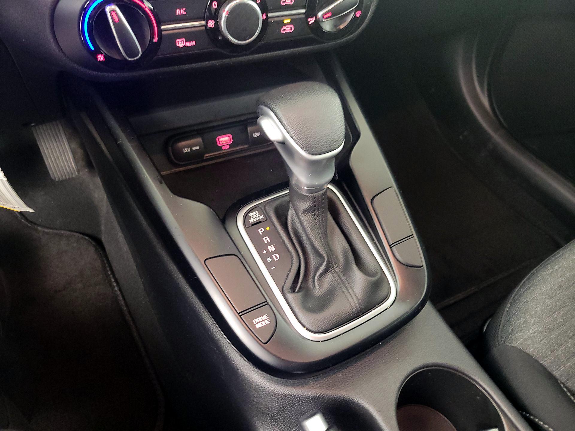 Thumbnail: 2020 Kia Soul - 17