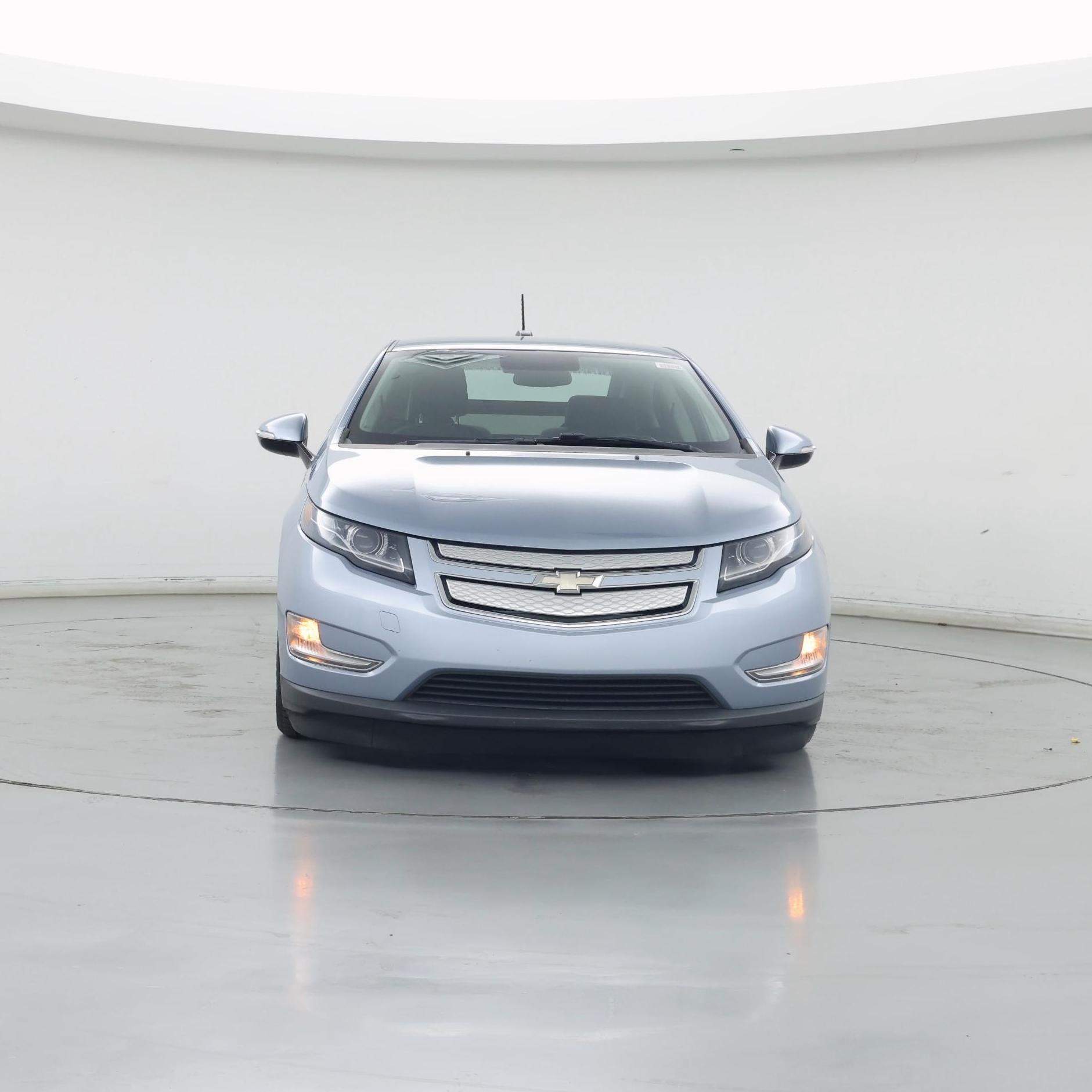 Thumbnail: 2015 Chevrolet Volt - 5