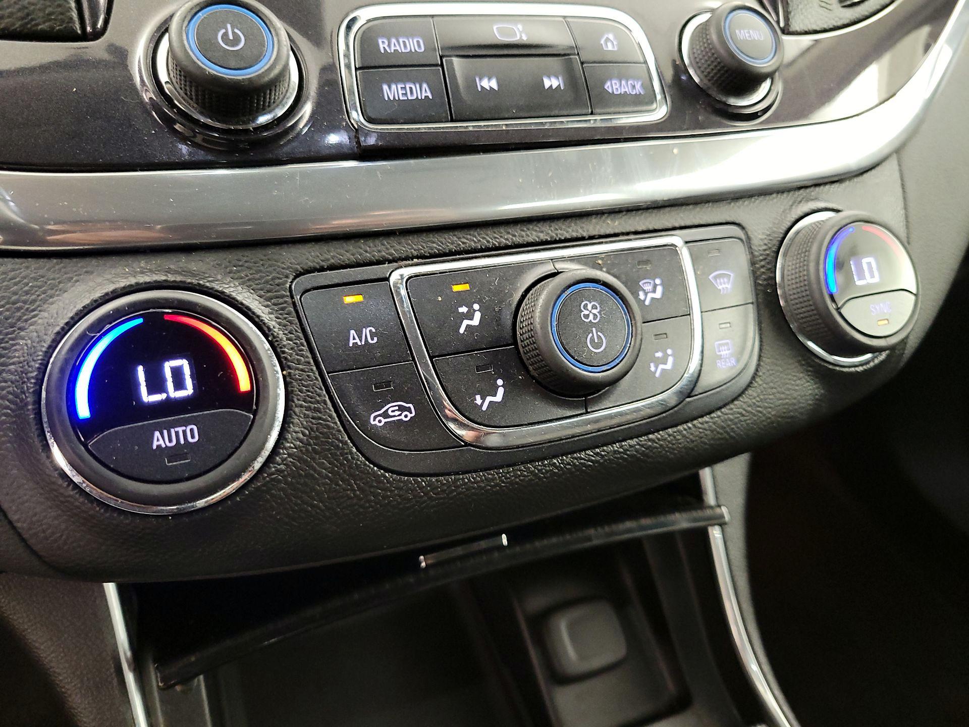 Thumbnail: 2017 Chevrolet Impala - 15