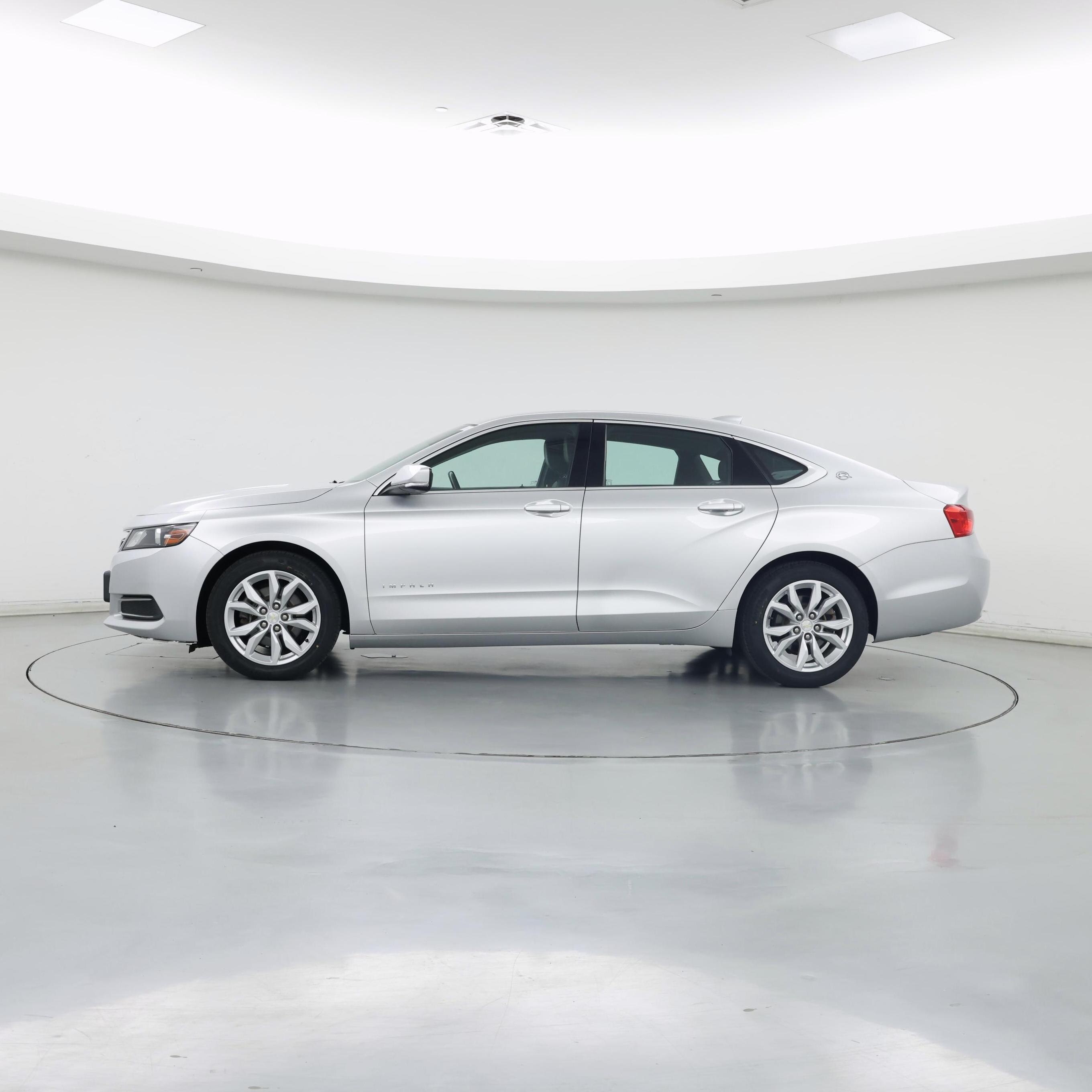 Thumbnail: 2017 Chevrolet Impala - 3