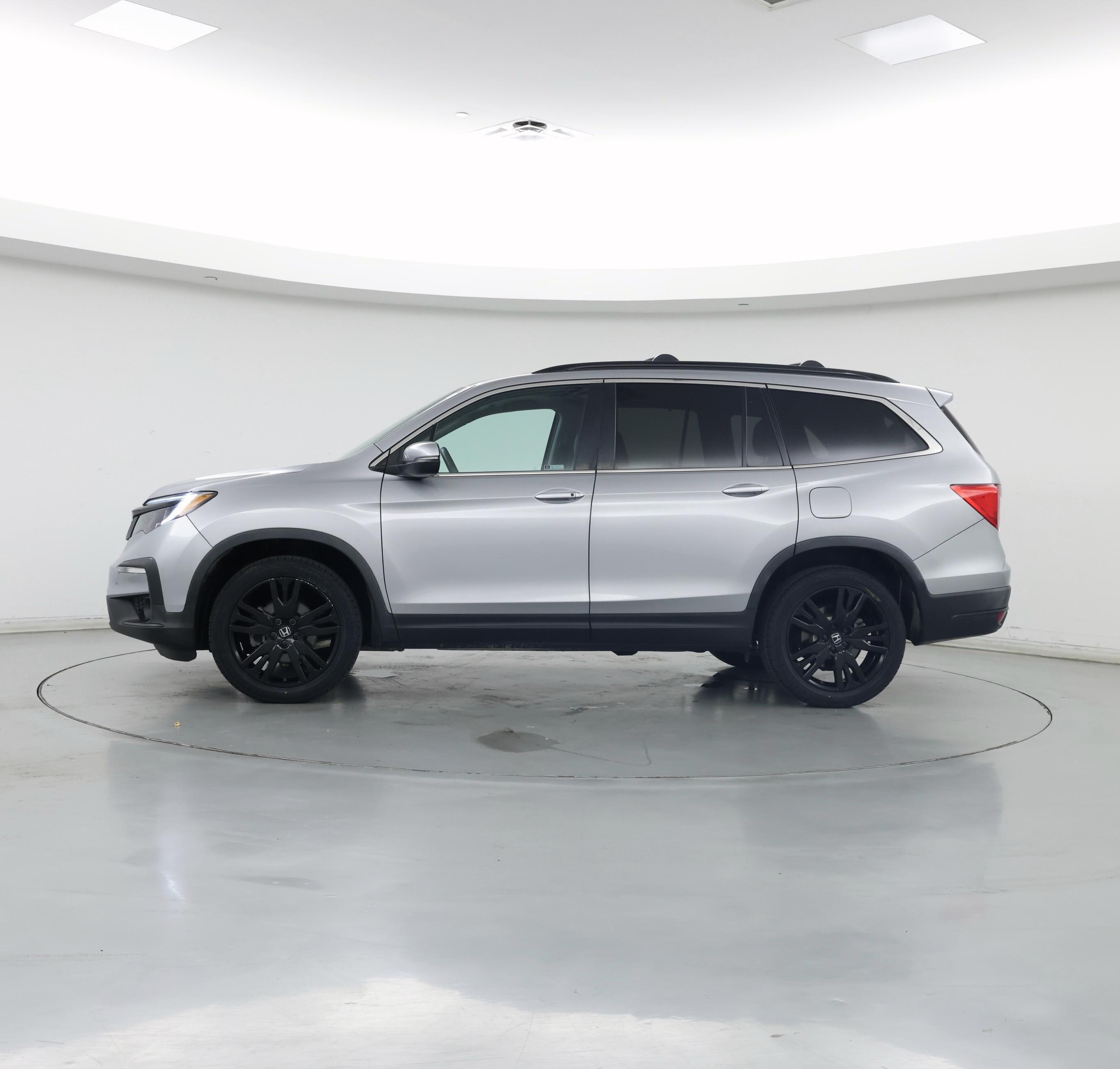 Thumbnail: 2021 Honda Pilot - 3