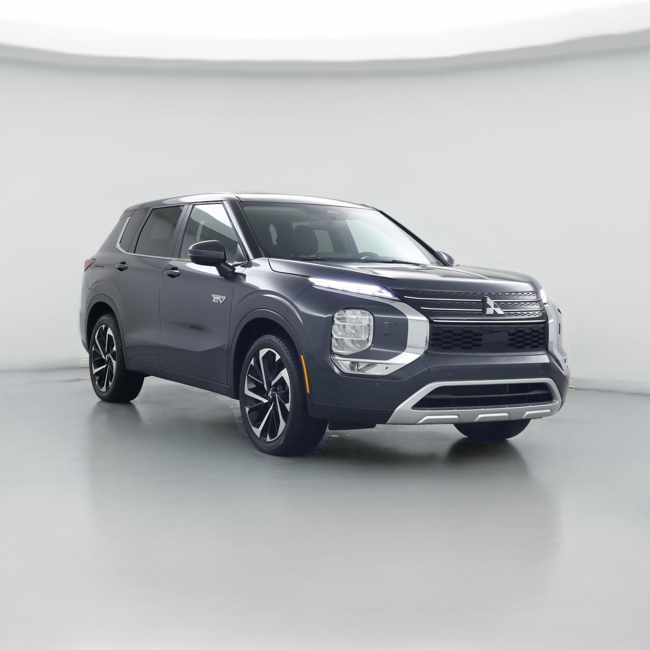 Thumbnail: 2025 Mitsubishi Outlander - 1