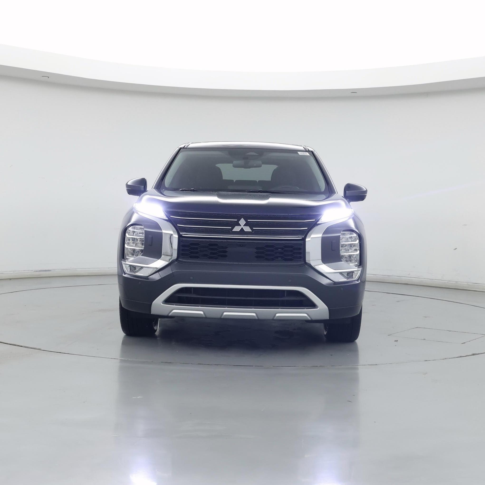Thumbnail: 2025 Mitsubishi Outlander - 5