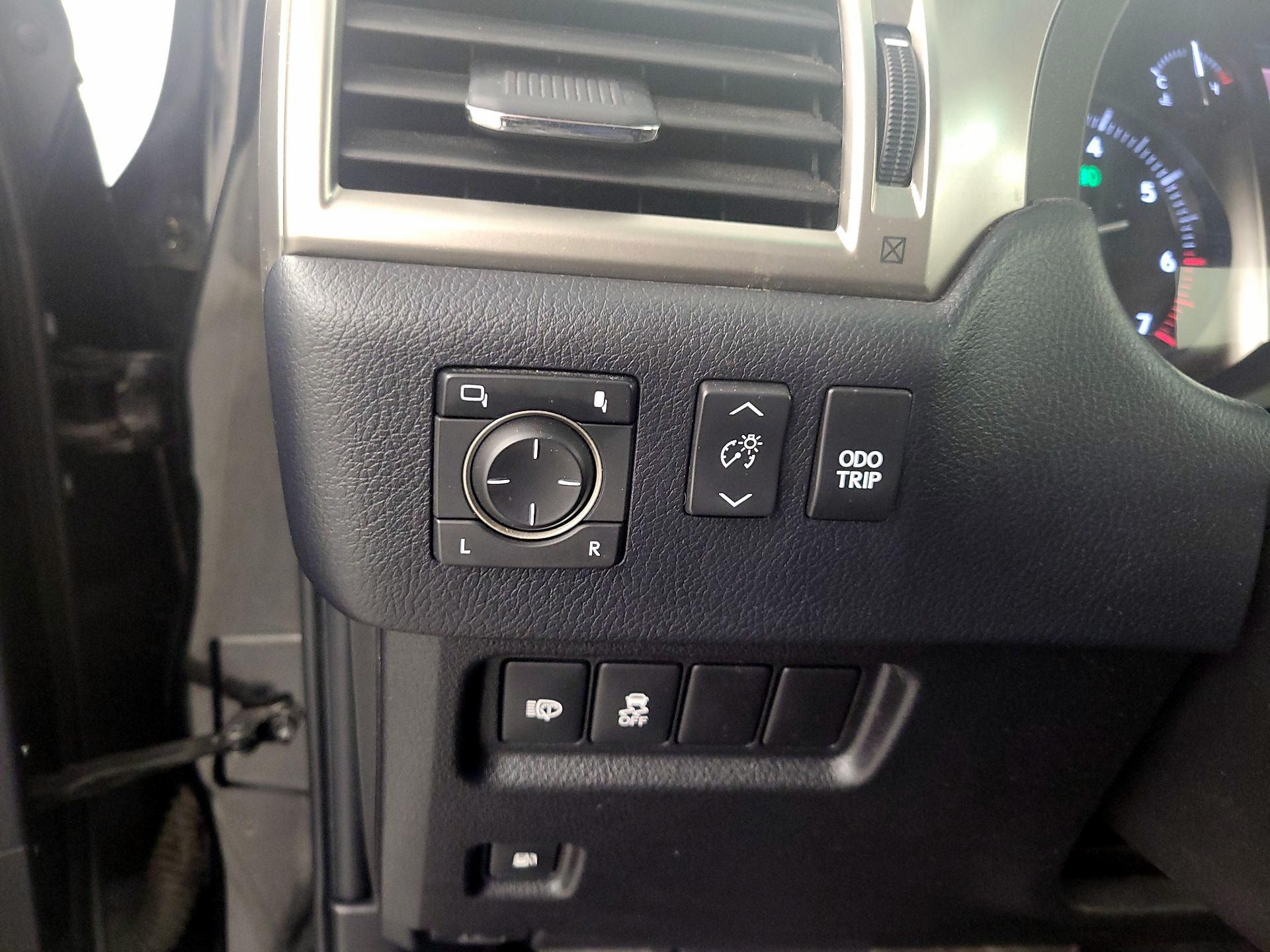 Thumbnail: 2019 Lexus GX - 13