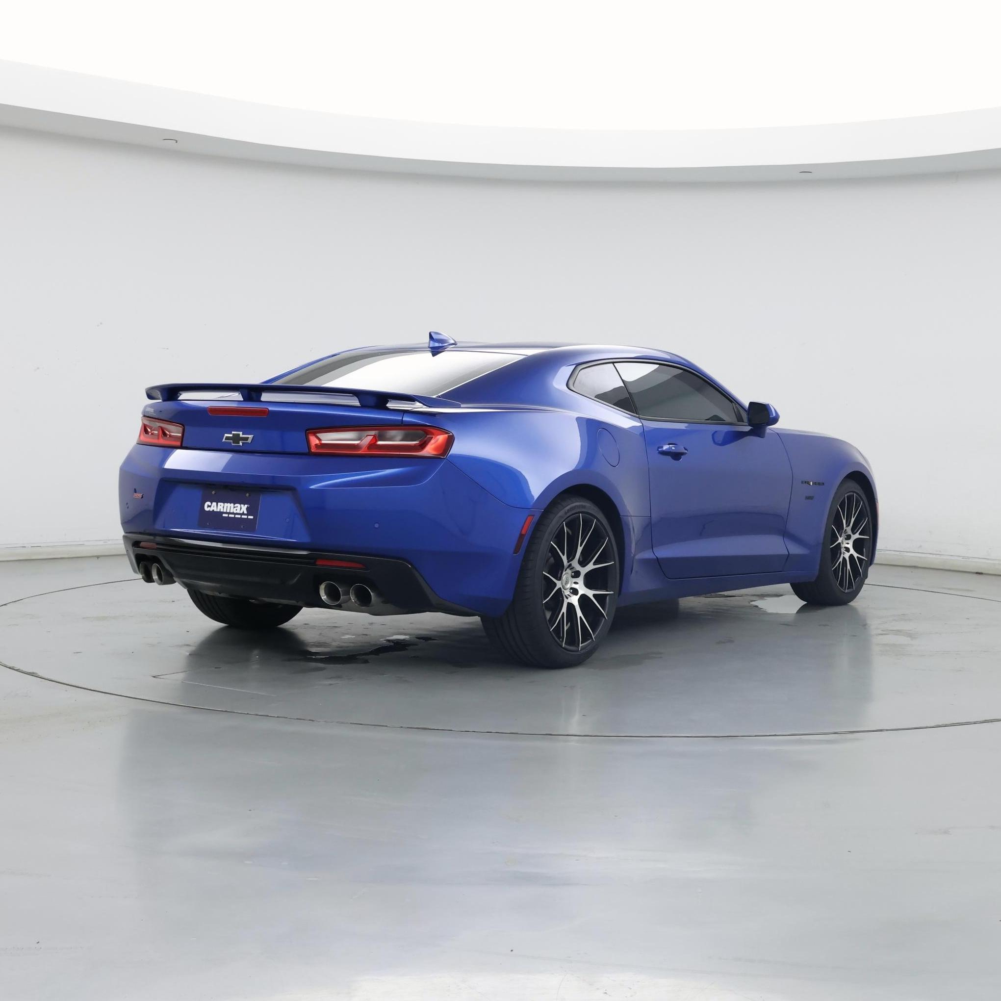 Thumbnail: 2017 Chevrolet Camaro - 8