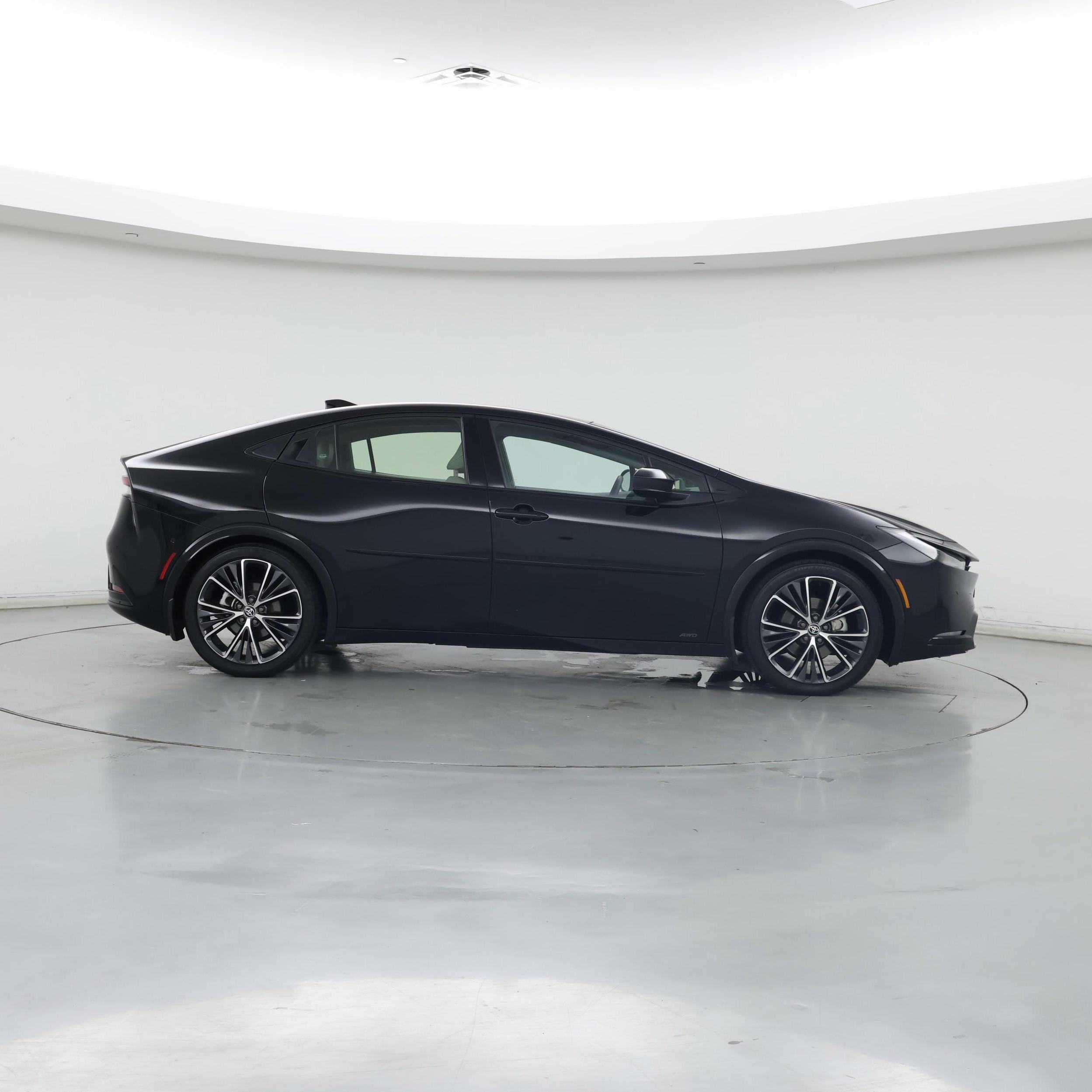 Thumbnail: 2023 Toyota Prius - 7