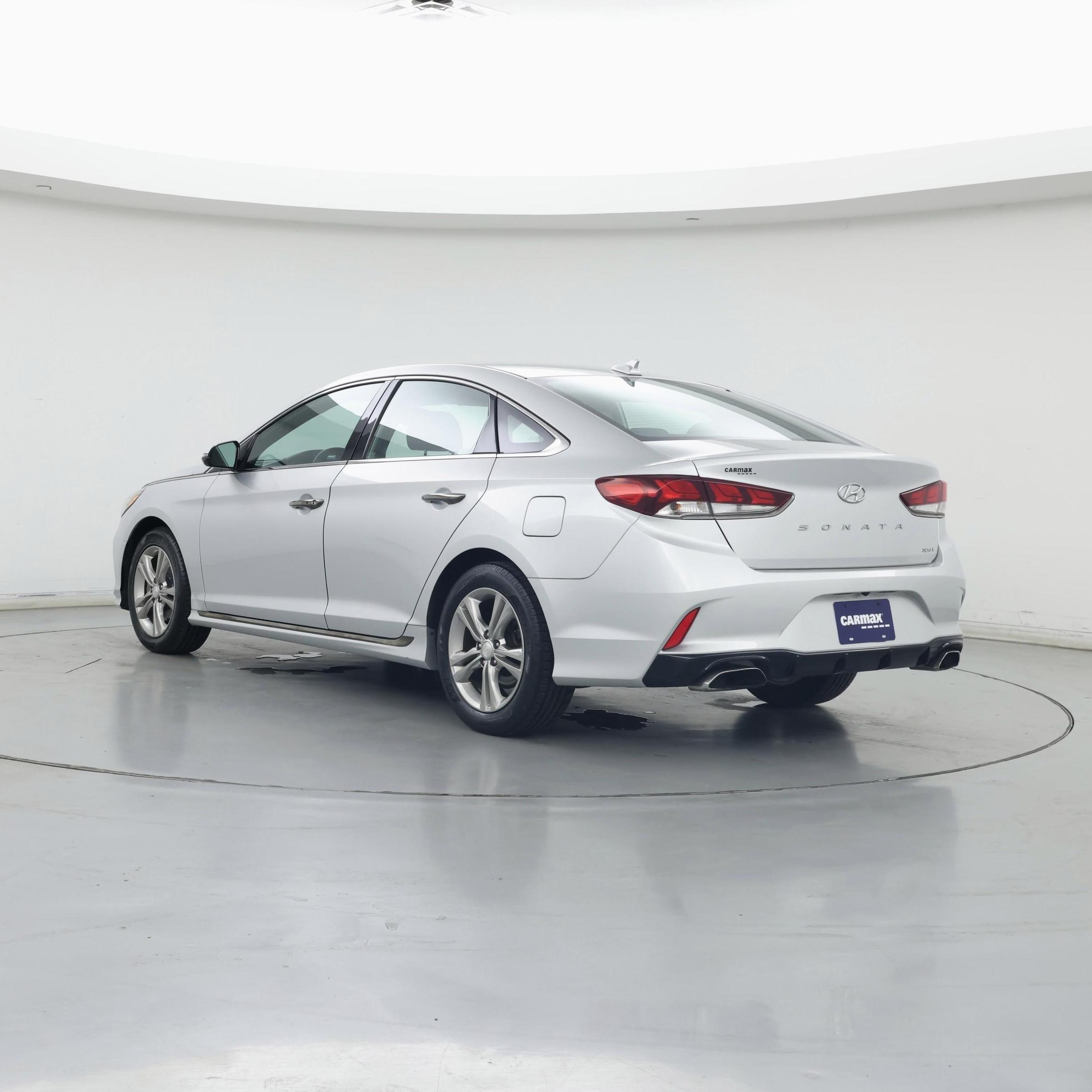 Thumbnail: 2019 Hyundai Sonata - 2