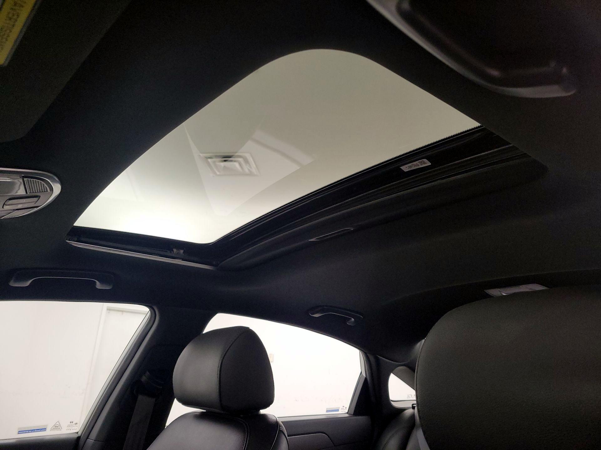 Thumbnail: 2019 Hyundai Sonata - 19