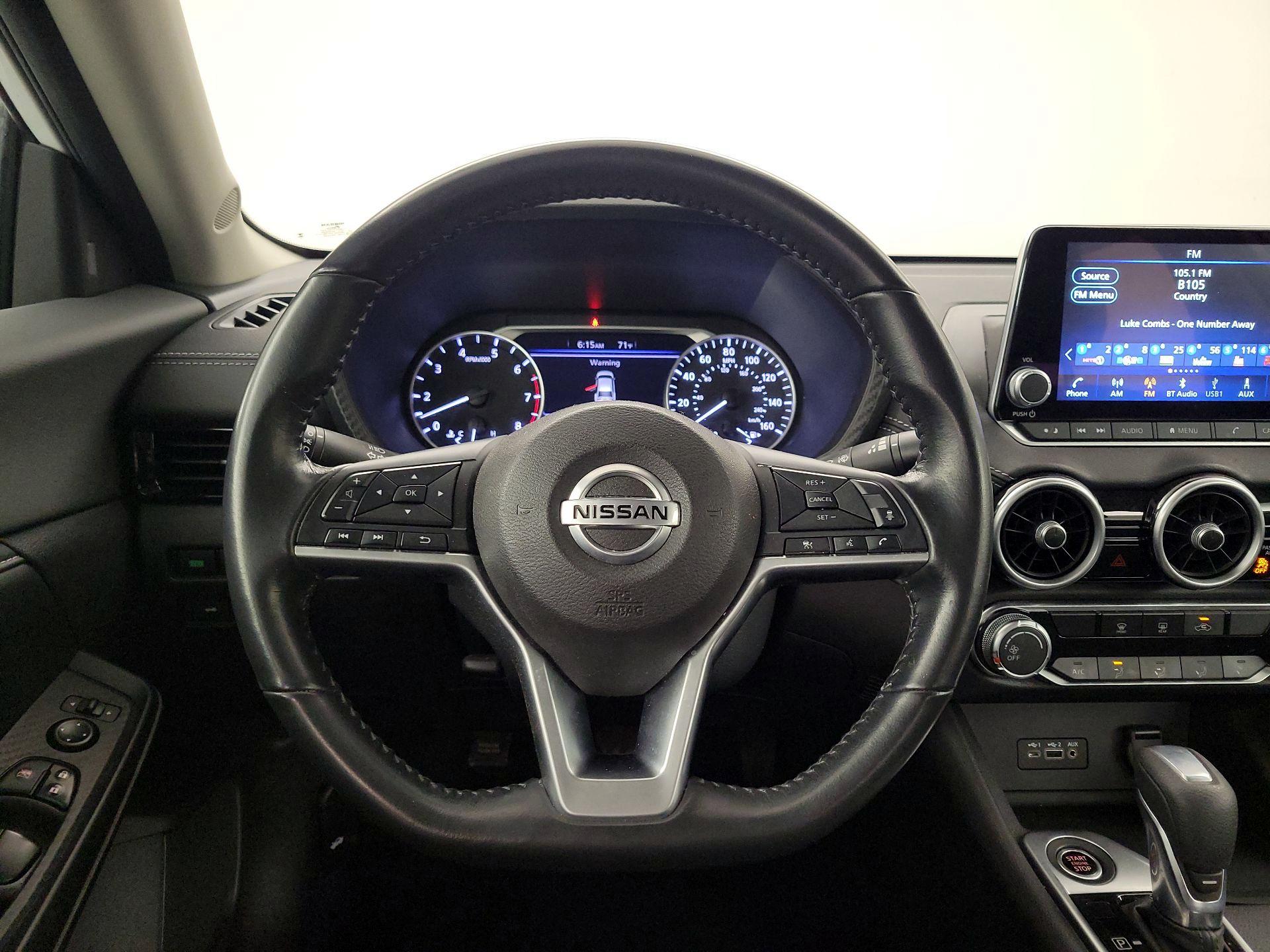 Thumbnail: 2022 Nissan Sentra - 10