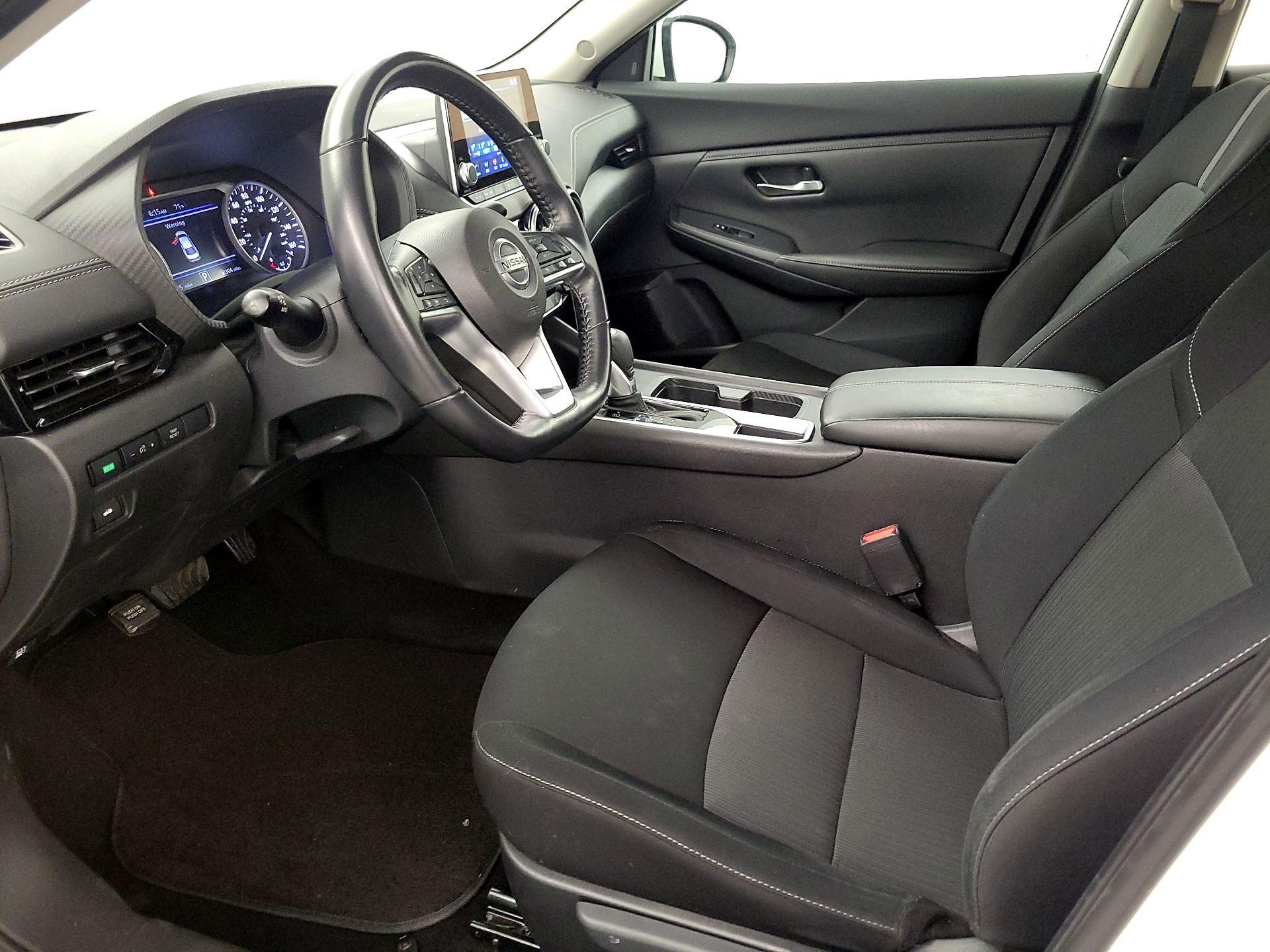 Thumbnail: 2022 Nissan Sentra - 11