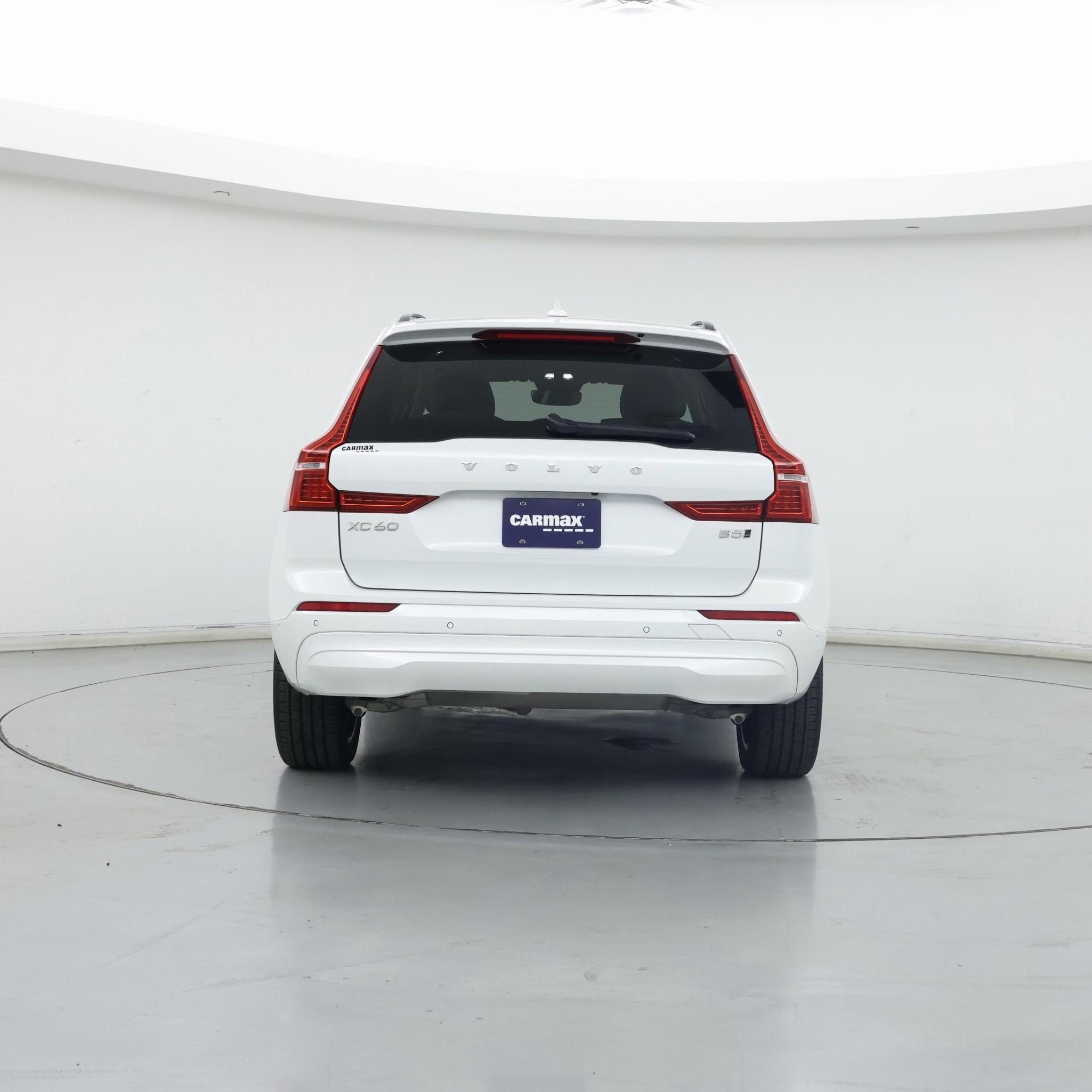 Thumbnail: 2022 Volvo XC60 - 6