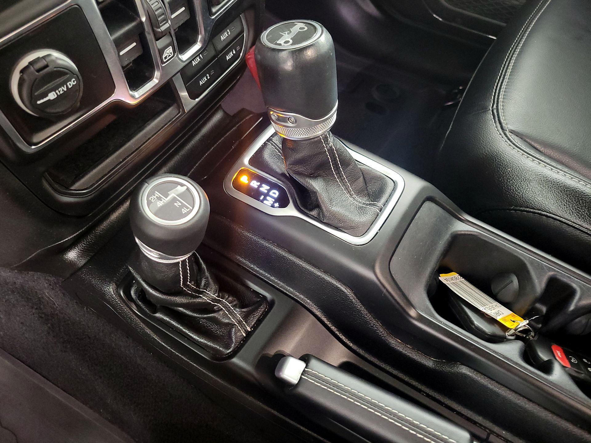 Thumbnail: 2020 Jeep Wrangler - 18