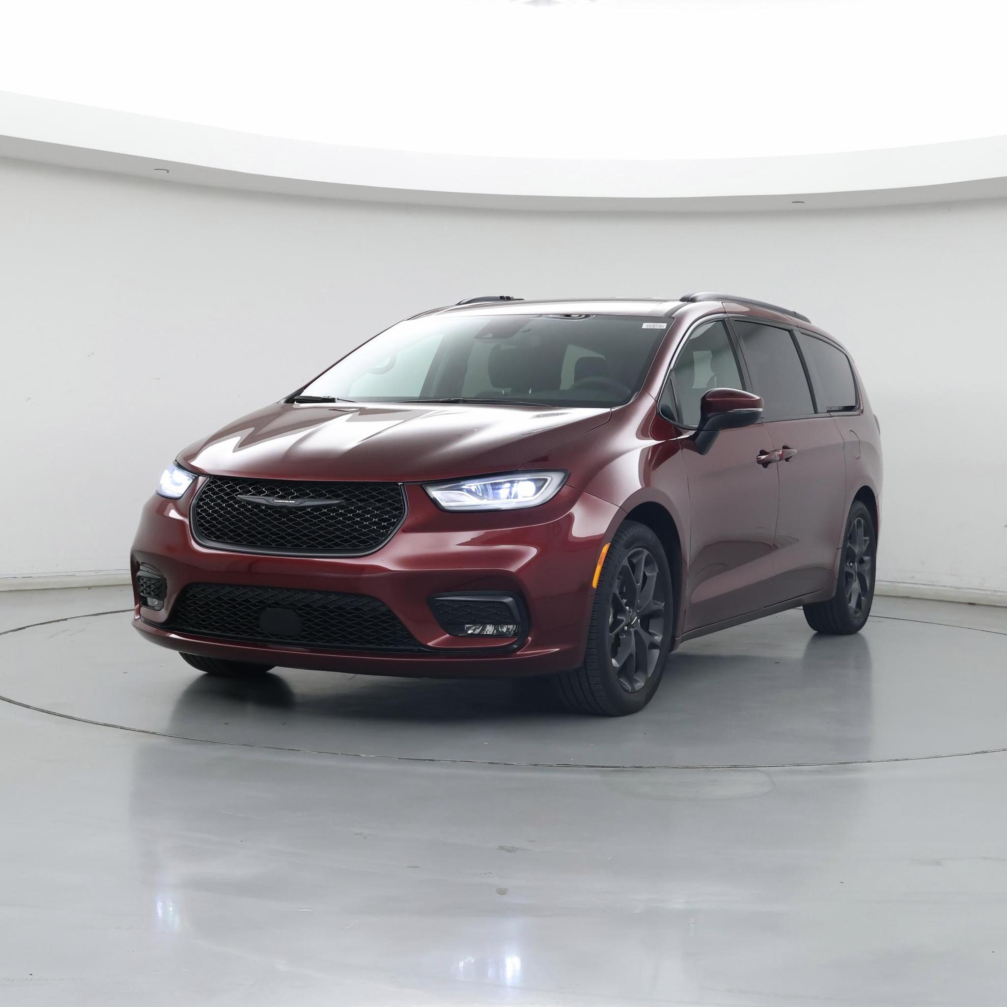 Thumbnail: 2023 Chrysler Pacifica - 4