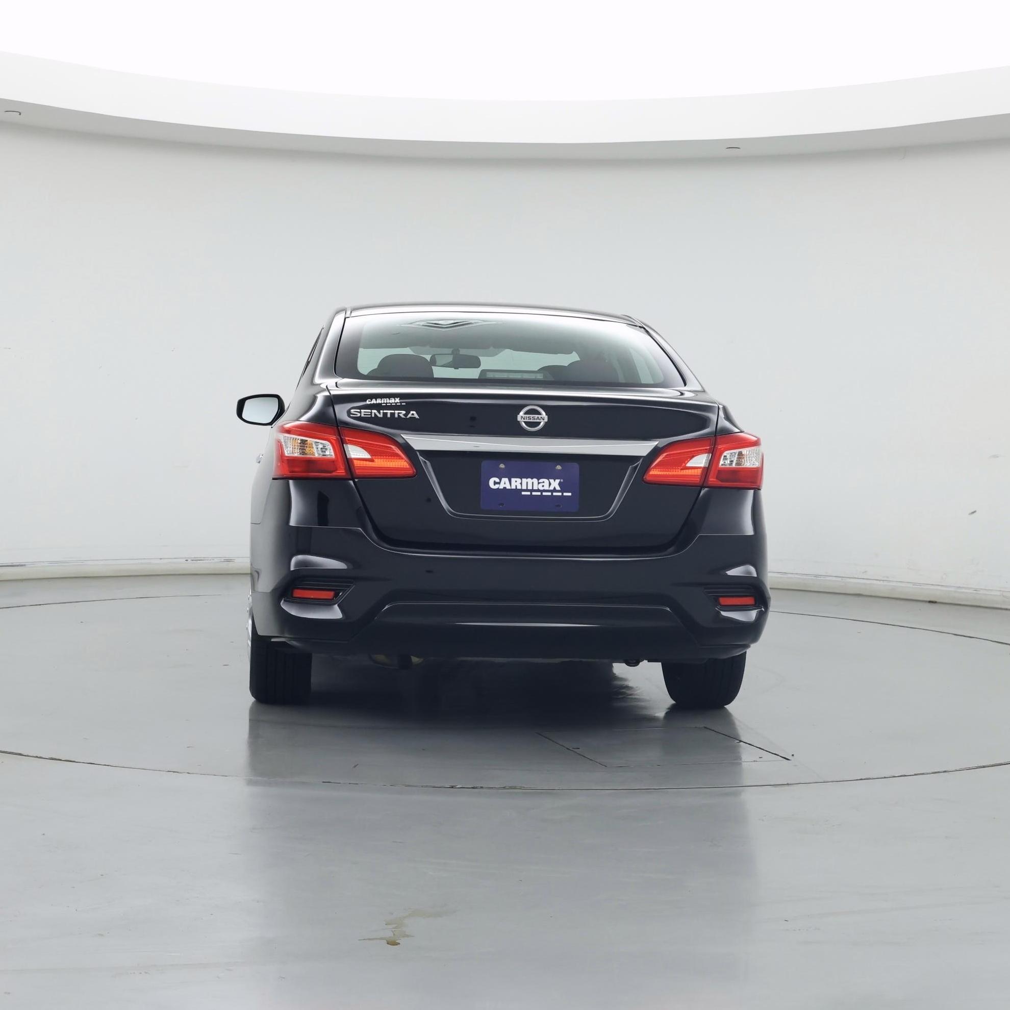 Thumbnail: 2018 Nissan Sentra - 6